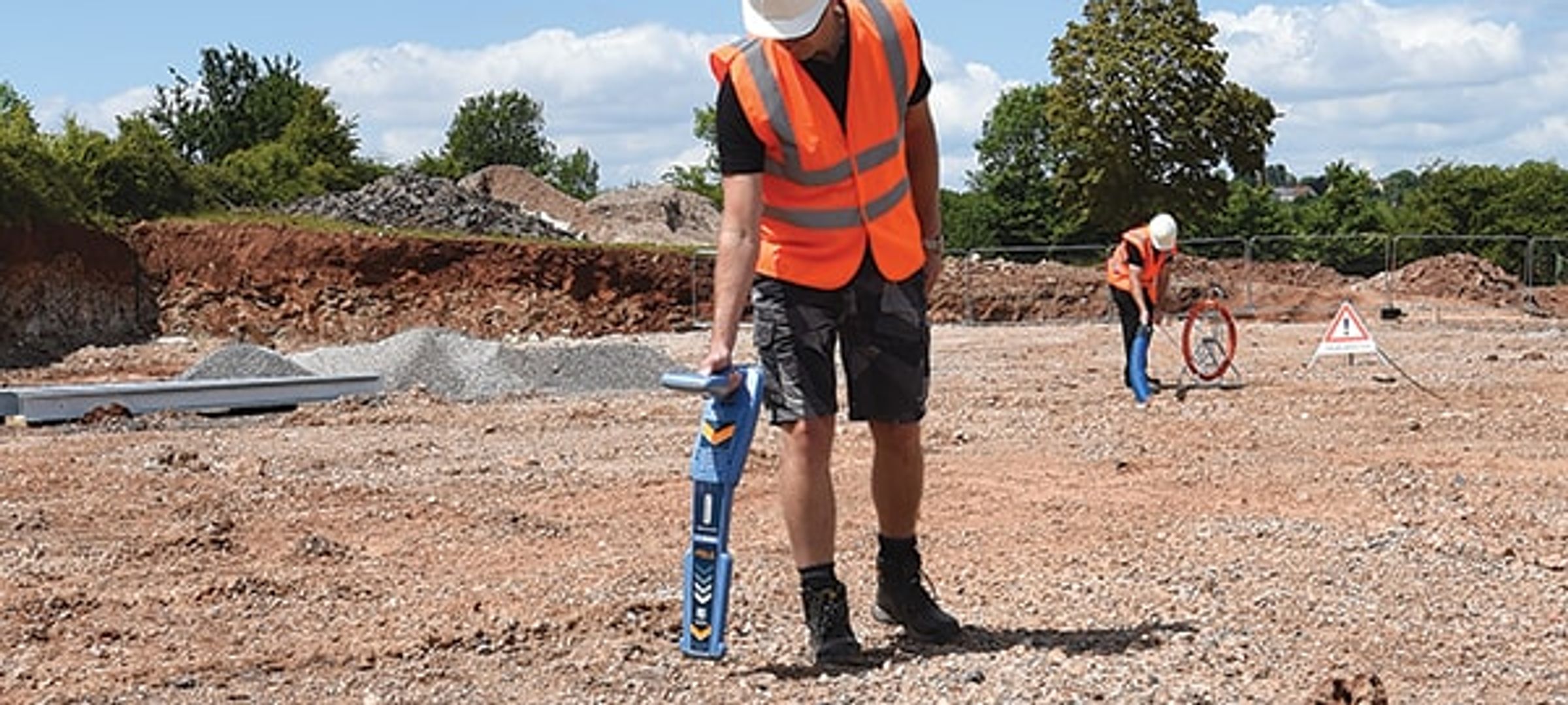Man using an SPX device