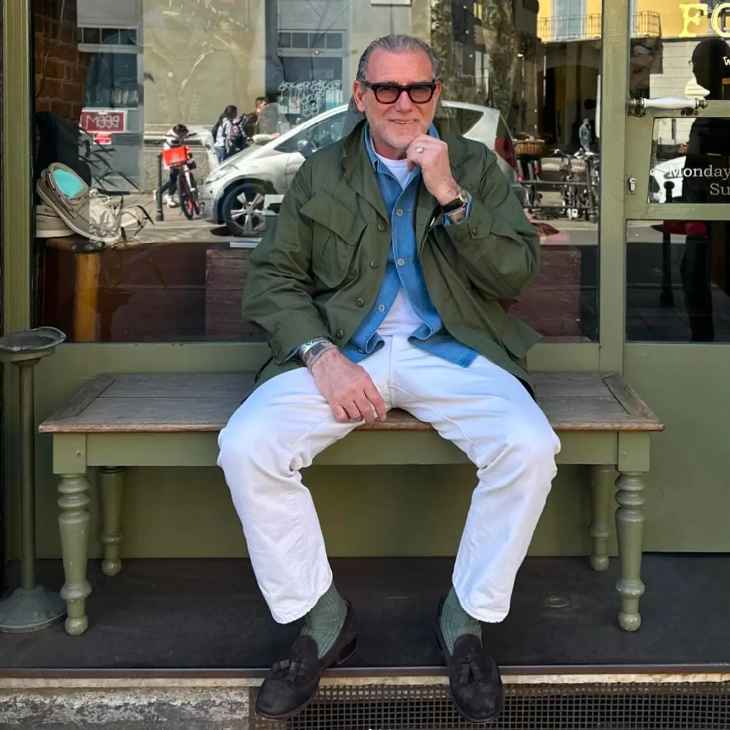 Alessandro Squarzi styling white trousers