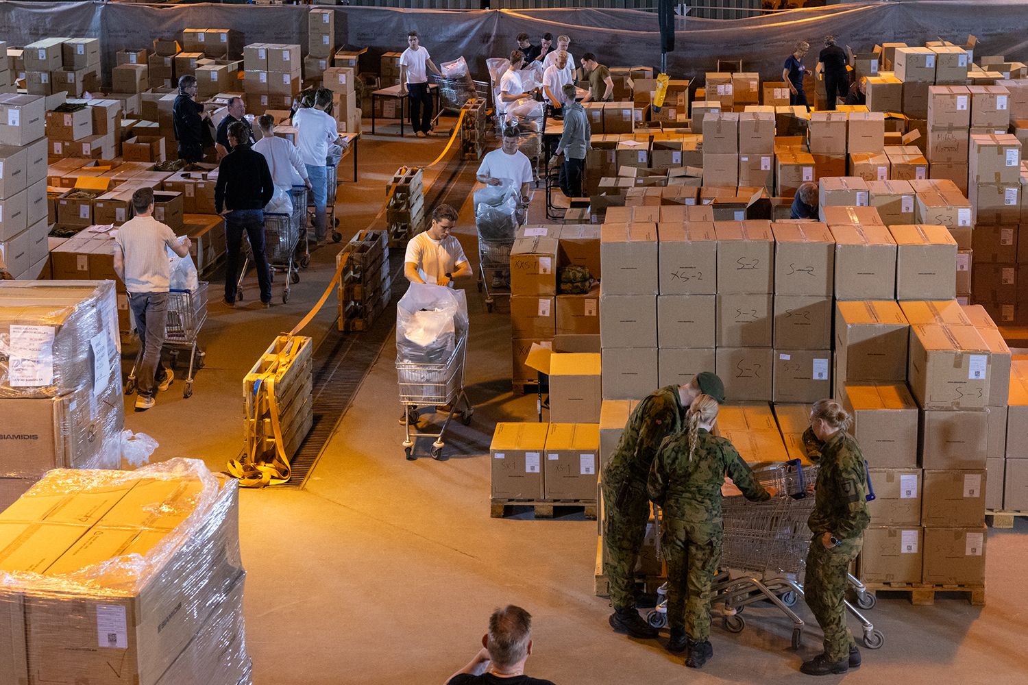Utlevering av NCU på Porsangmoen. Foto:  Arnfinn Sjoenden/Forsvaret