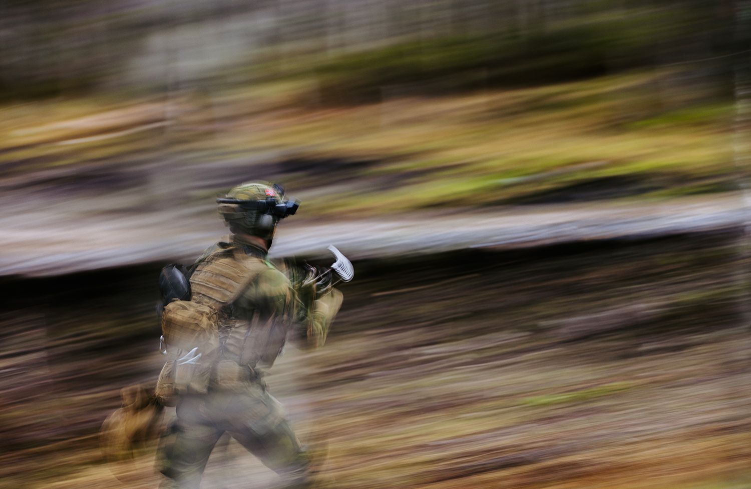 Soldat fra Brigade Nord på øvelse Thunder Reindeer i Setermoen skytefelt, mai 2026. Foto: Ole-Sverre Haugli / Forsvaret