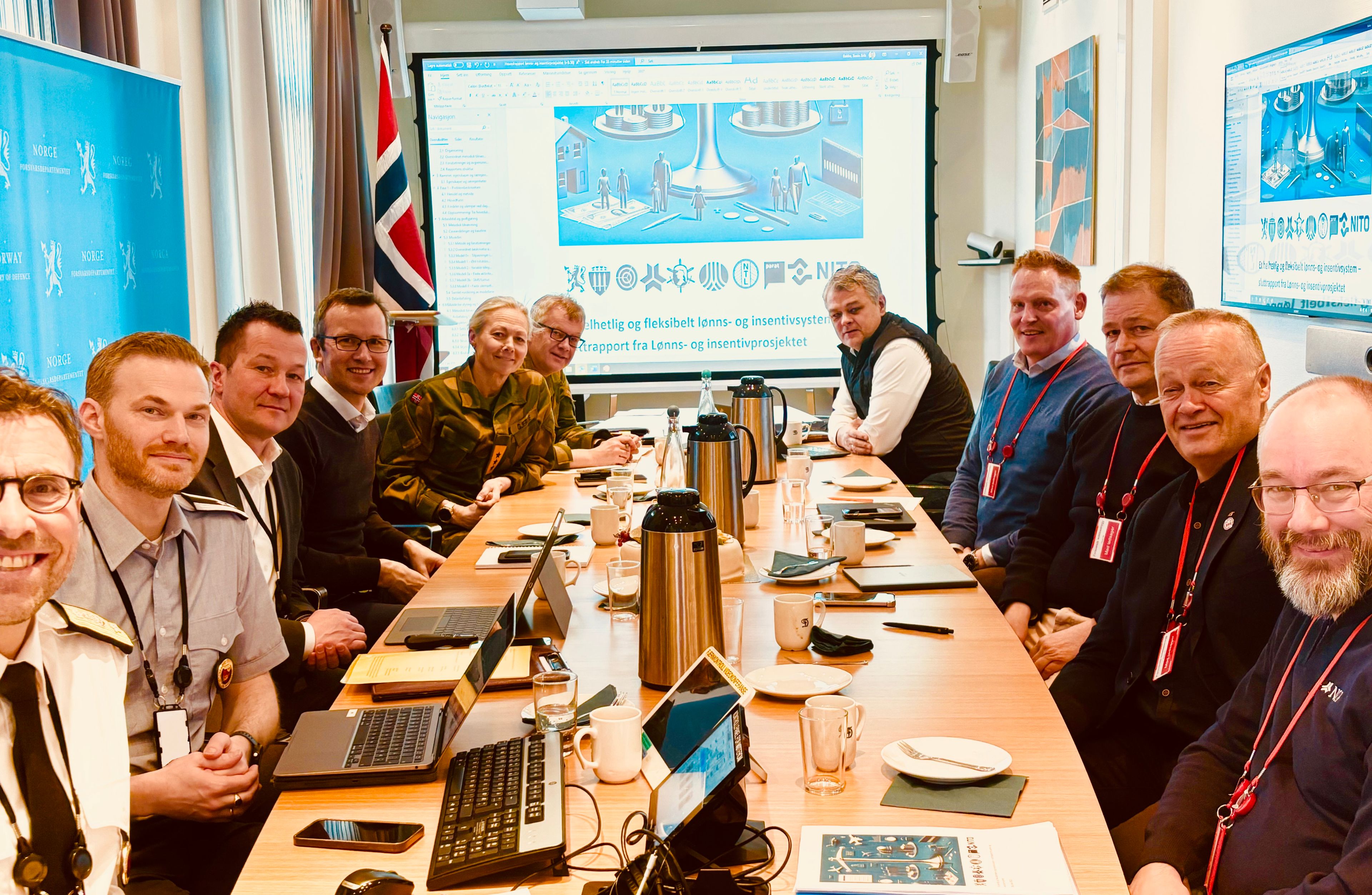 Hovedbilde for Lønn og insentiver i fremtidens forsvarssektor