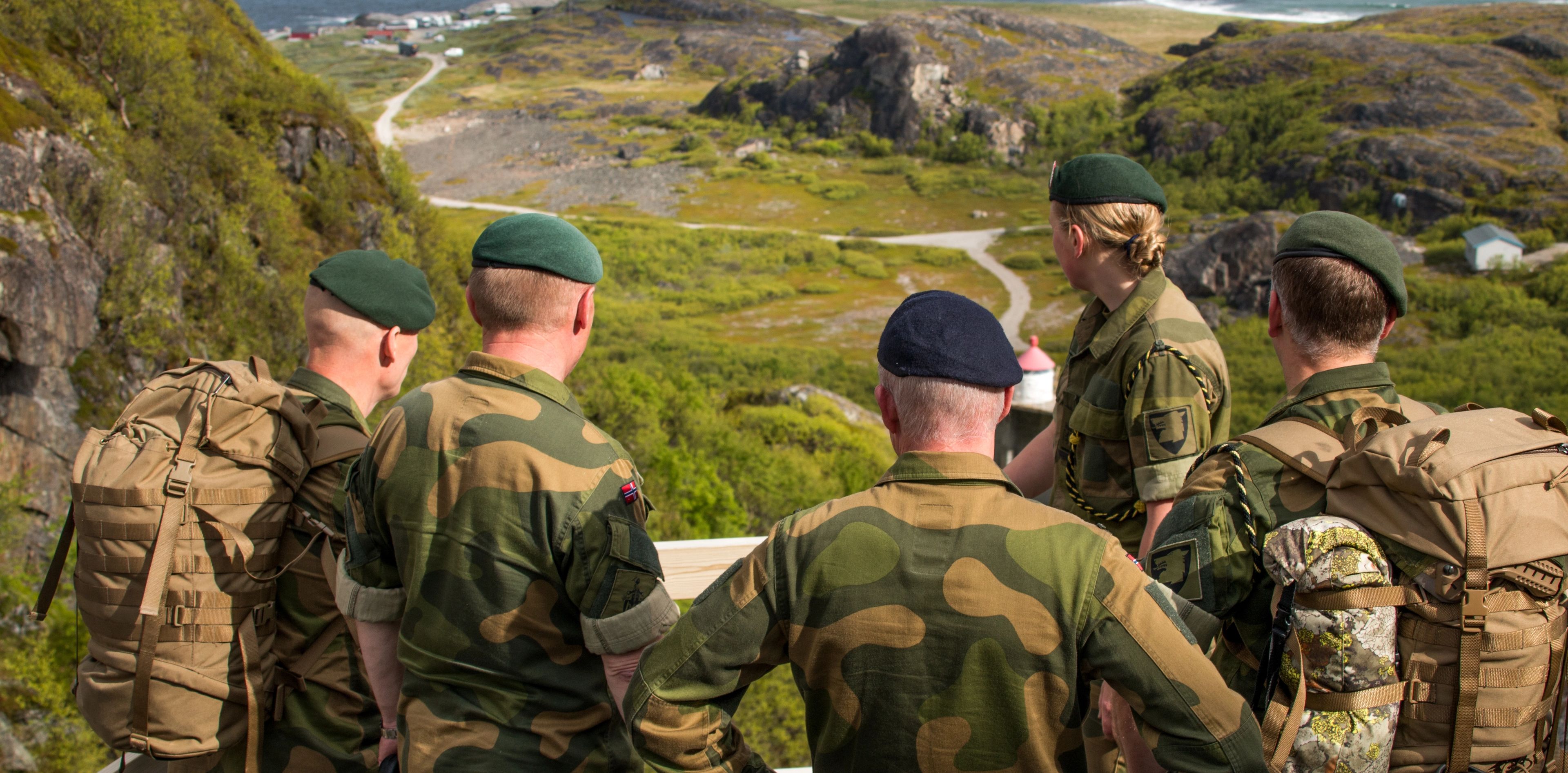 Regjeringen la tirsdag frem sin nye nordområdestrategi. Med denne strategien ønsker regjeringen en prioriteringer for å ivareta Norges kjerneinteresser i nord. NOF mener dette er en viktig satsing på nordområdene. Foto: Mathias Sandstøl / Forsvaret