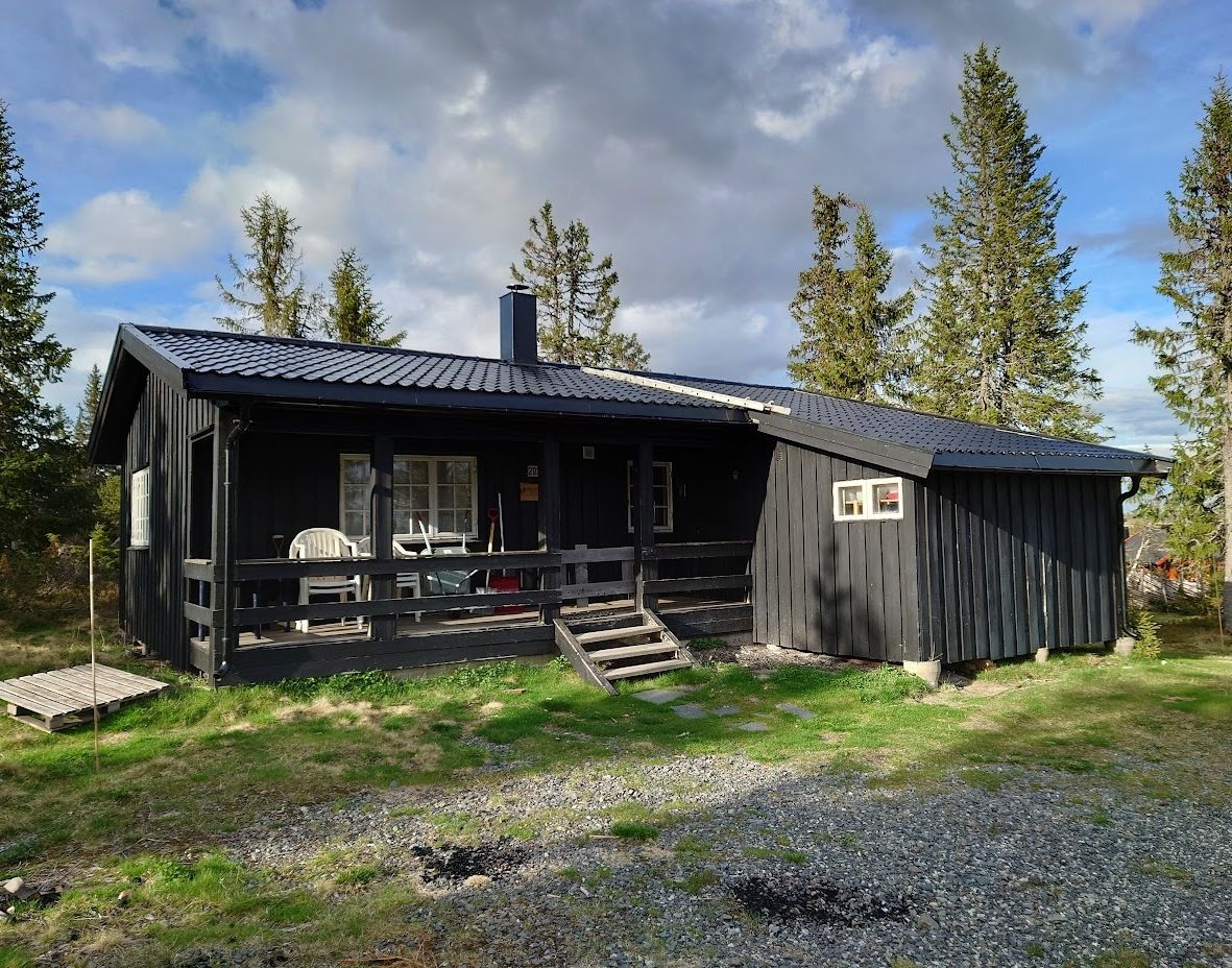 NOF - Hytten i fin natur