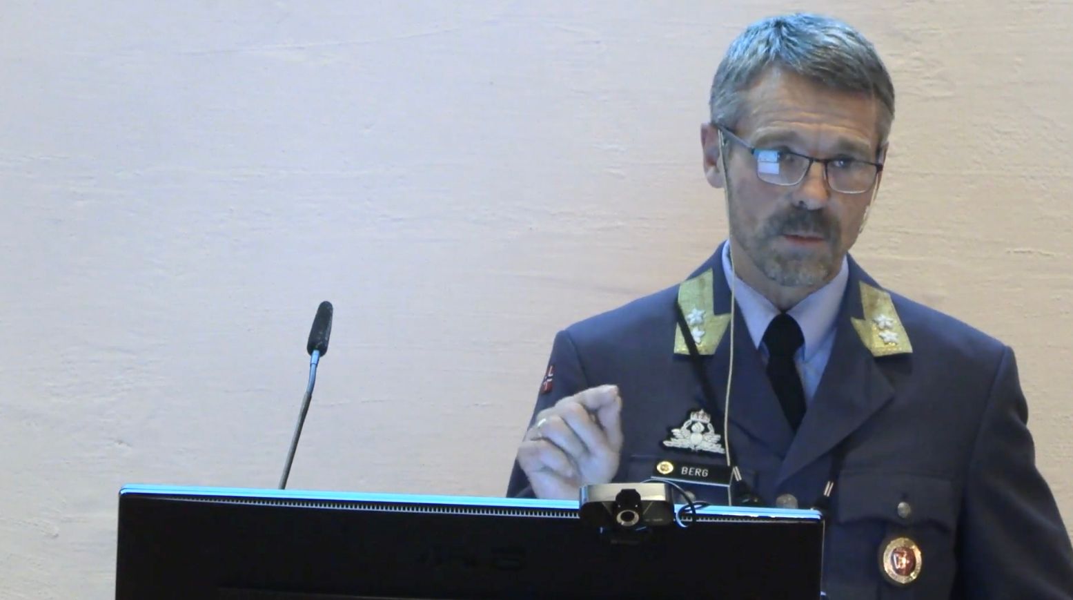 Generalmajor Berg understreket at evne og effekt må stå i sentrum – ikke bare plattformer – og at Forsvaret må være villig til å tilpasse seg en verden i rask endring. Skjermdump Norsk Forsvarsforening  