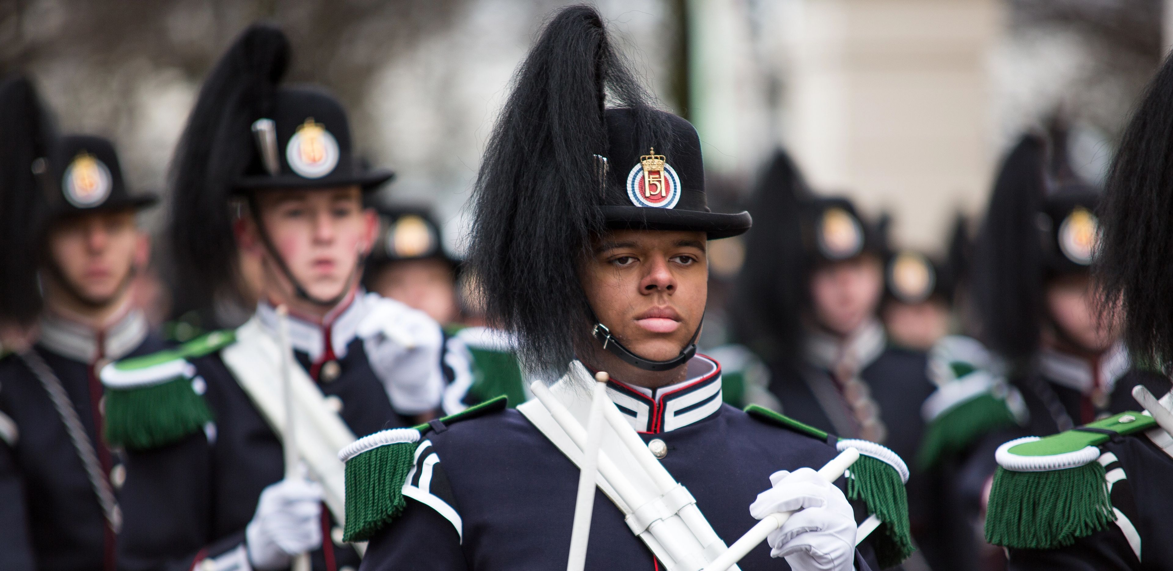 Soldat i Garden marsjerer