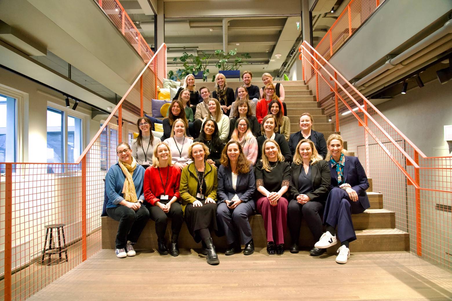 Mer enn 20 kunnskapsrike mennesker fra akademia, politikk og næringsliv deltok i innspillsmøtet som ble arrangert i regi av IKT-Norge