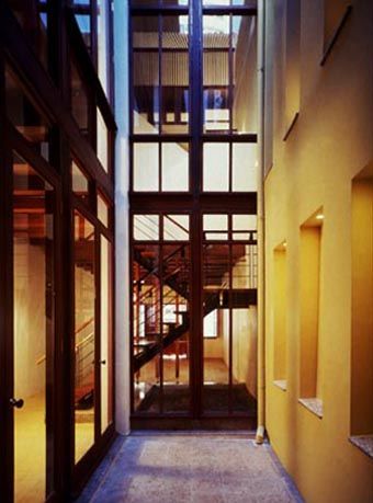26 Everton Road by RichardHO Architects