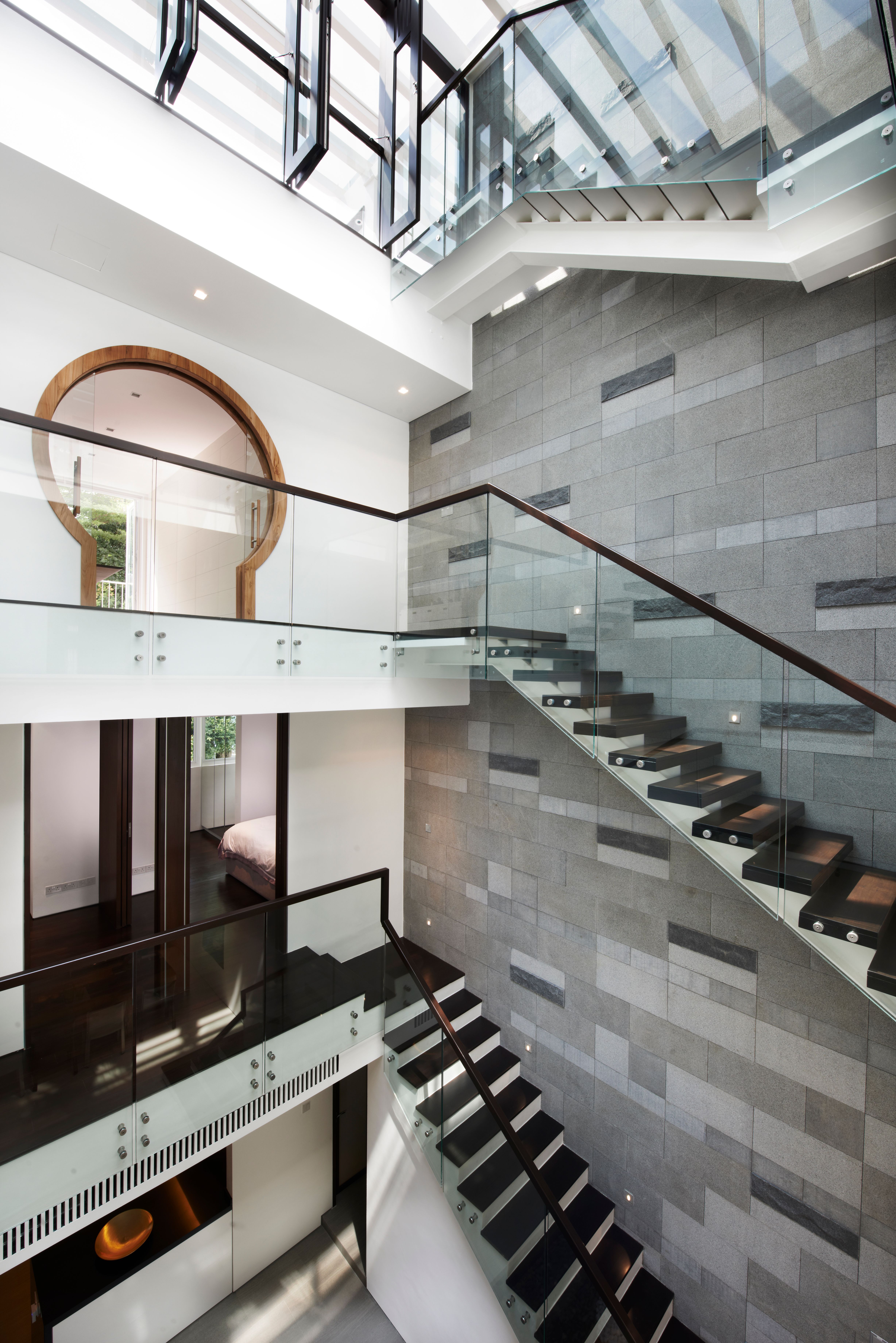 499 Upper East Coast Road by RichardHO Architects