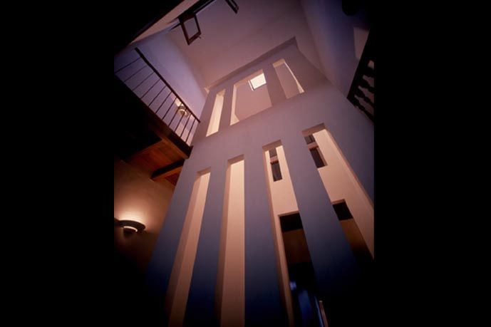 12 Koon Seng Road by RichardHO Architects