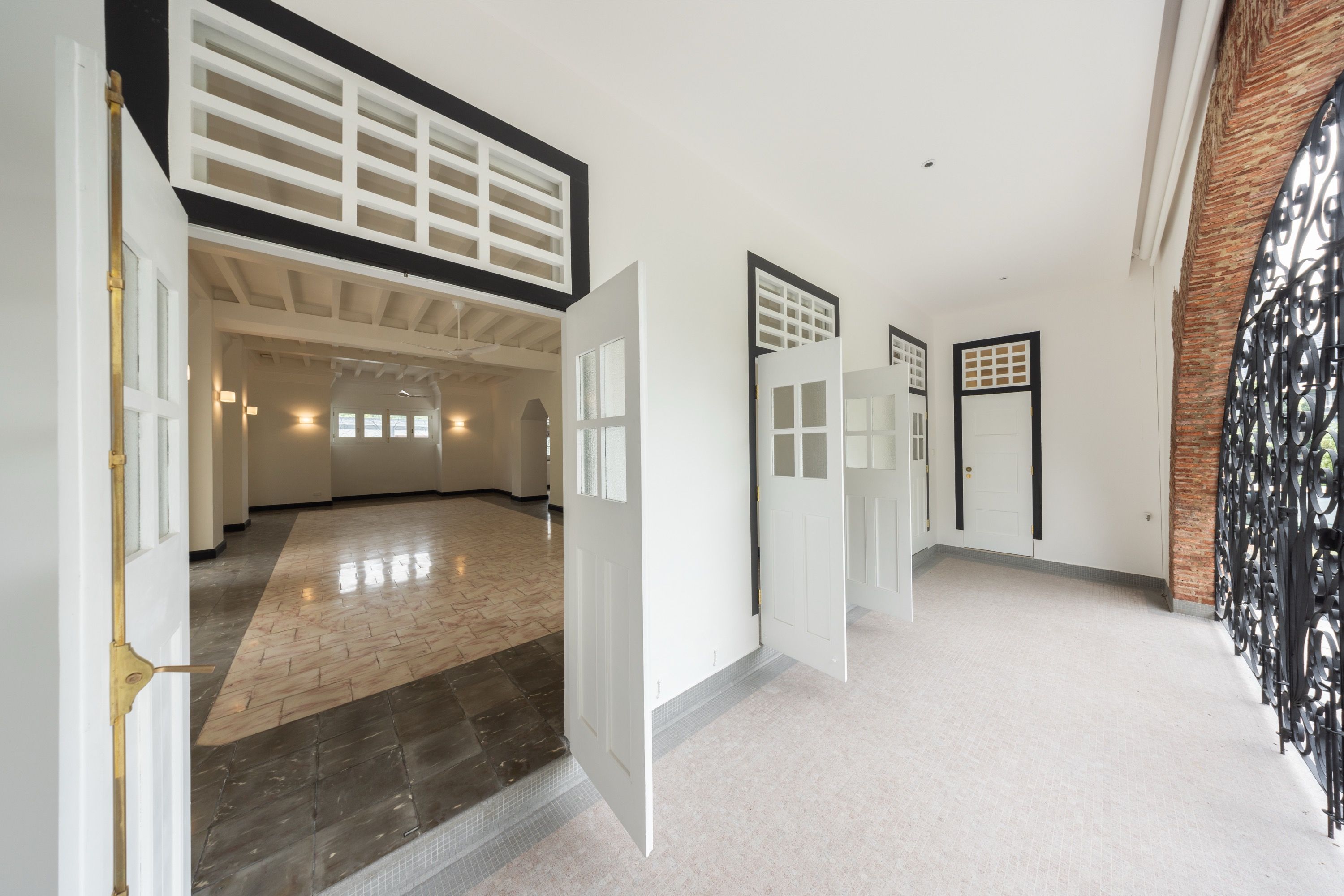 House in Tanglin Planning Area by RichardHO Architects