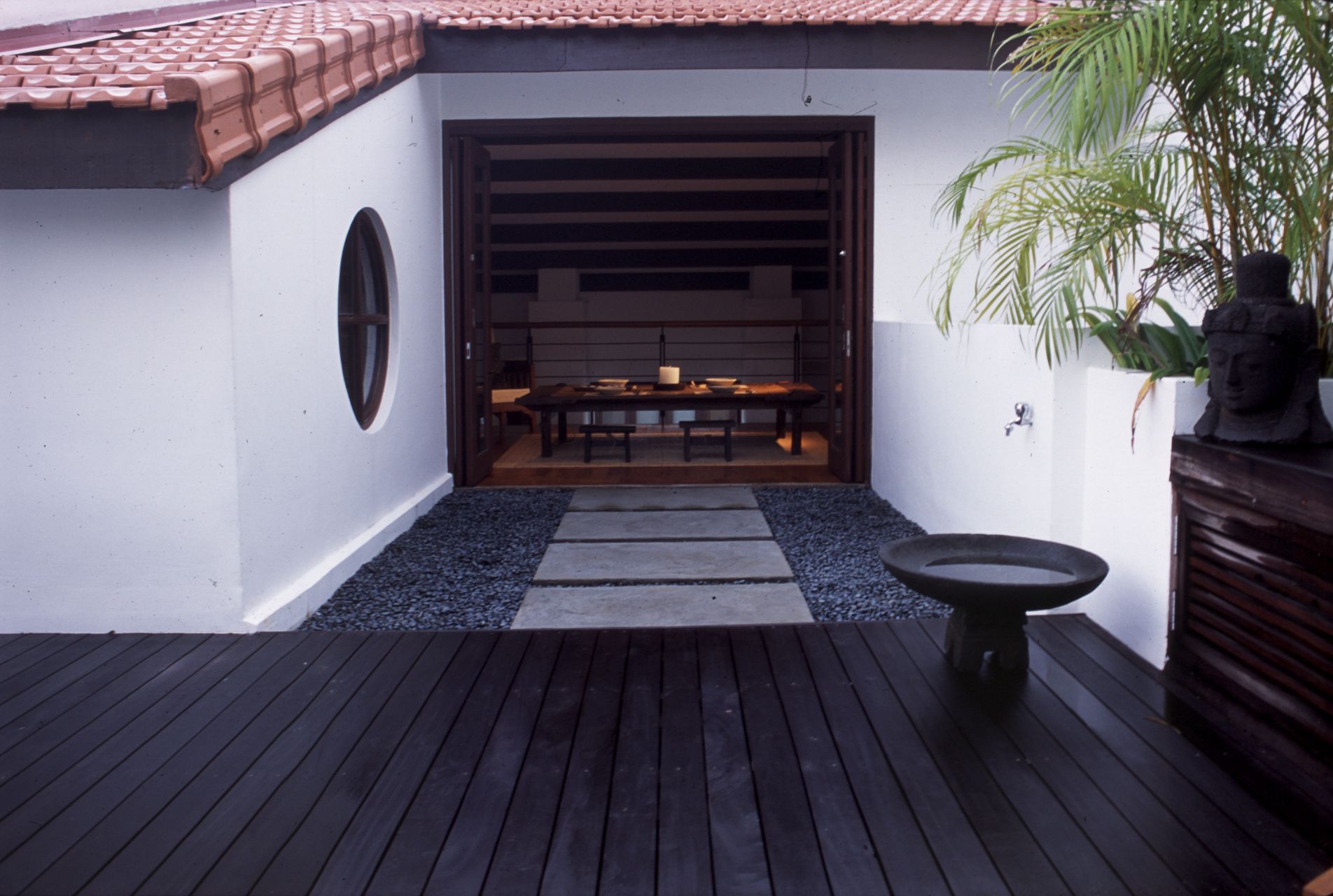 81 & 83 Kim Yam Road by RichardHO Architects