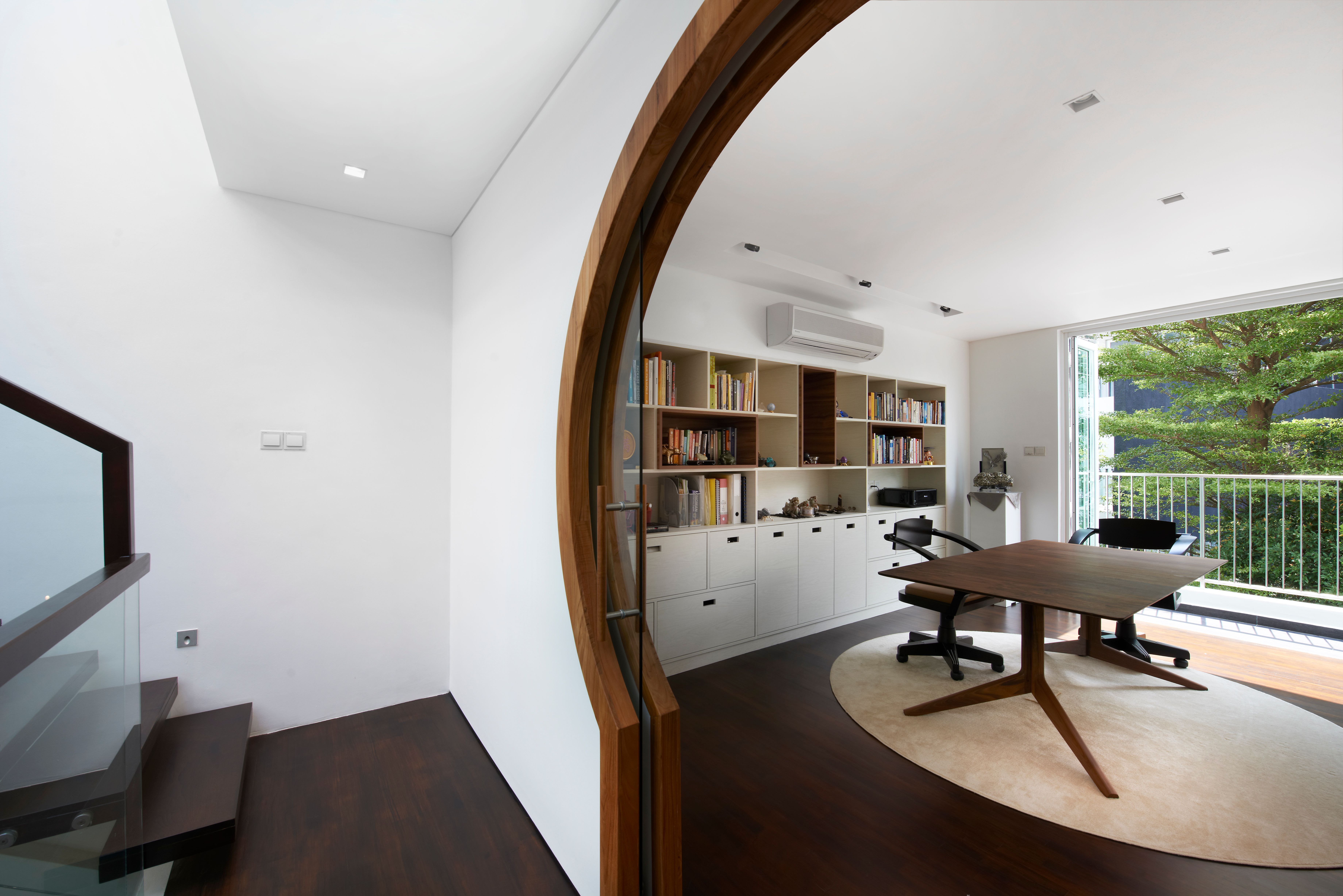 499 Upper East Coast Road by RichardHO Architects
