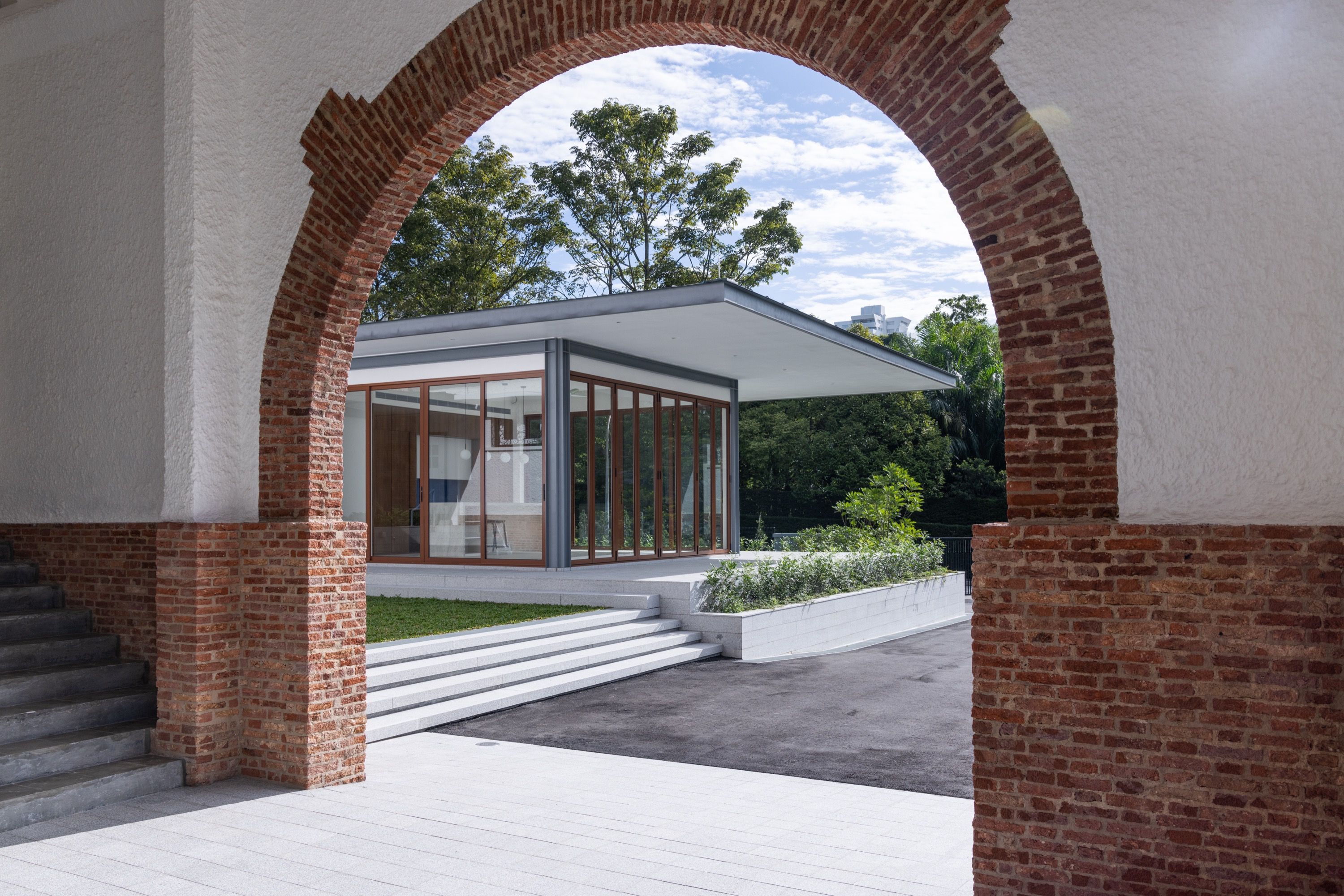 House in Tanglin Planning Area by RichardHO Architects