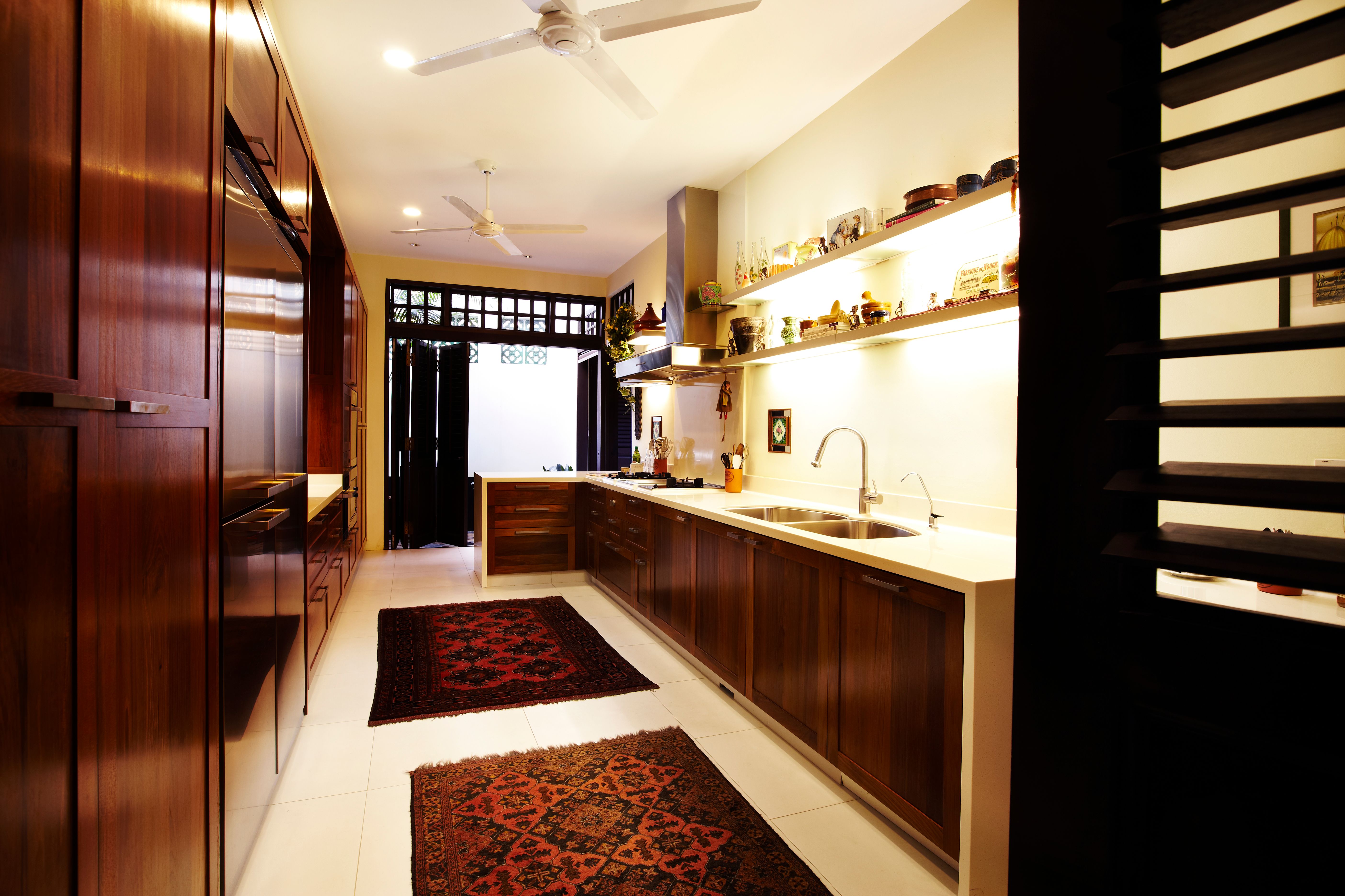 55 Spottiswoode Park Road by RichardHO Architects