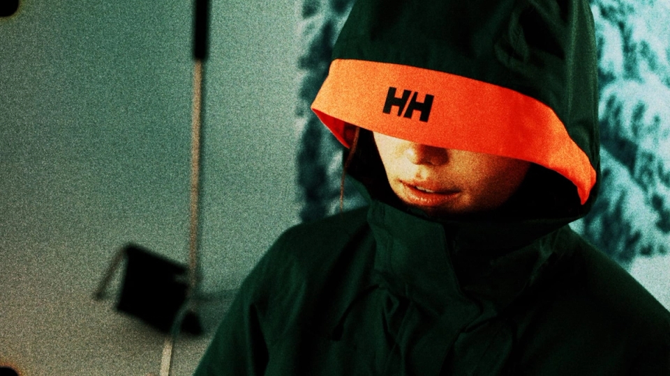 HH_DC_Stef_Szary_still