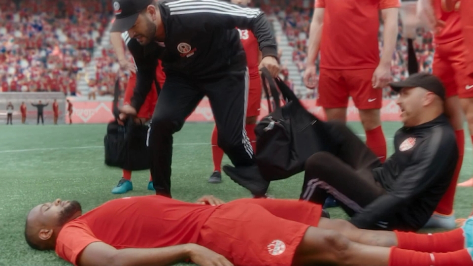 osmows-habibi-fifa22-soccer-player-injured-freshman