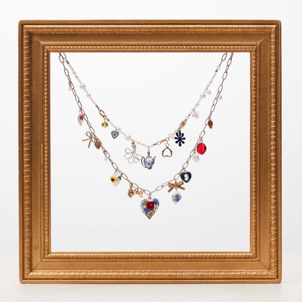Jewelry, photograph 7