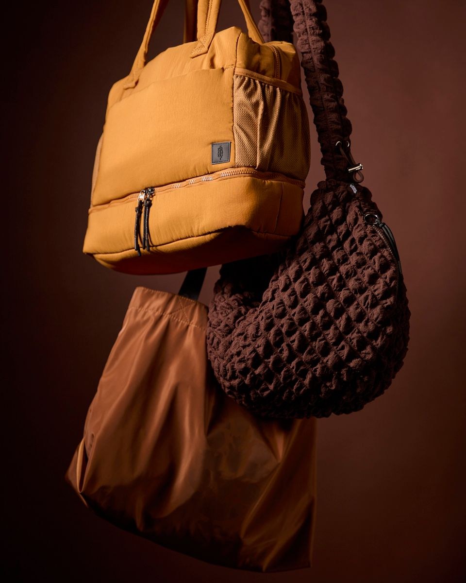 Bags, photograph 6