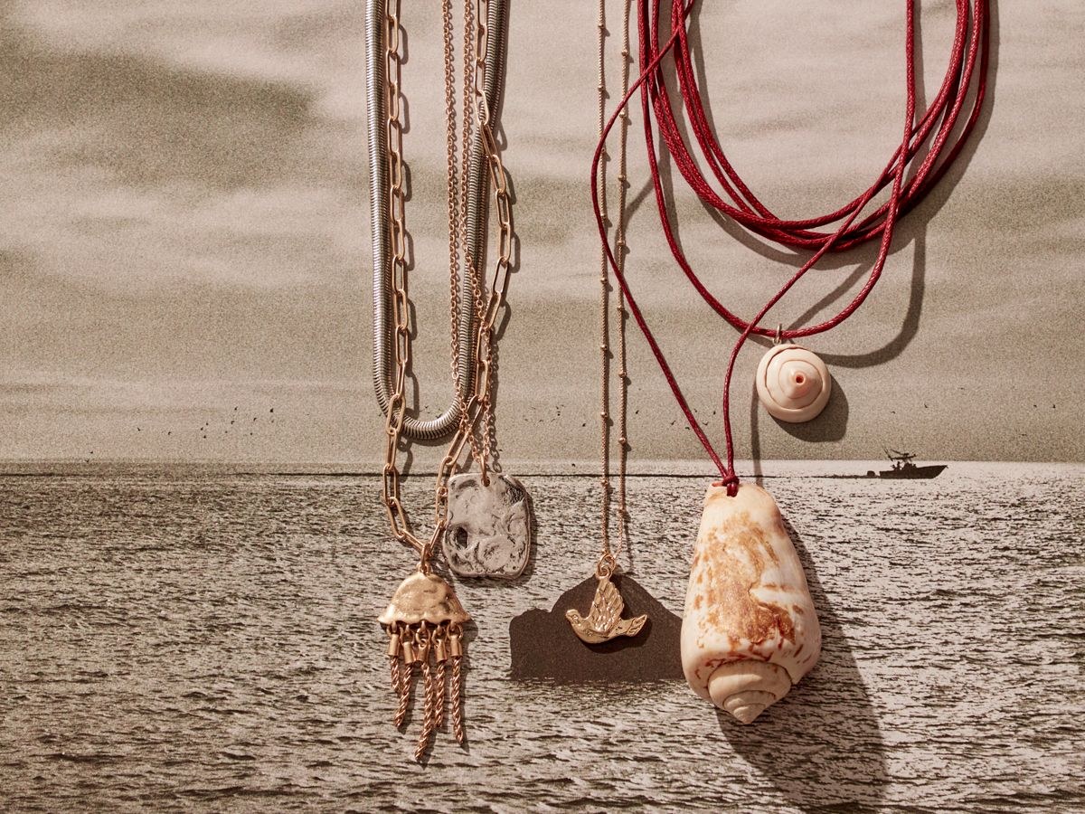 Jewelry, photograph 5