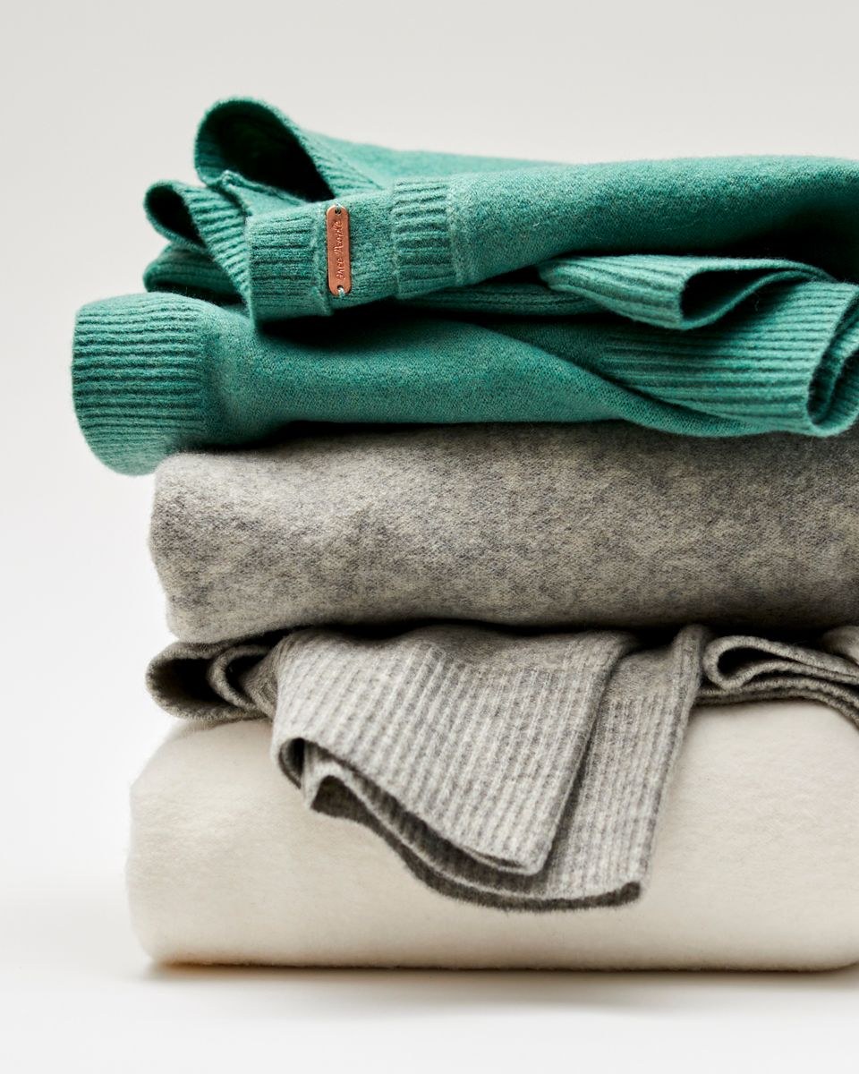 Apparel, photograph 4