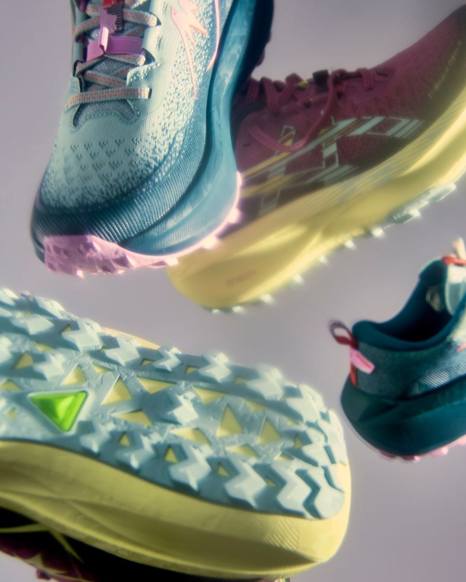 Footwear, photograph 12