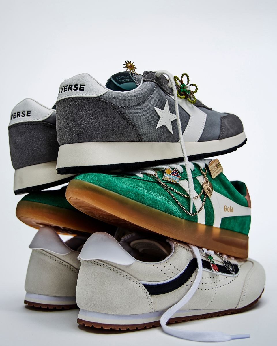 Footwear, photograph 11