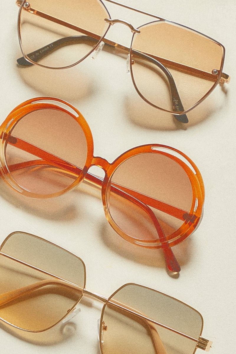 Accessories, photograph 12