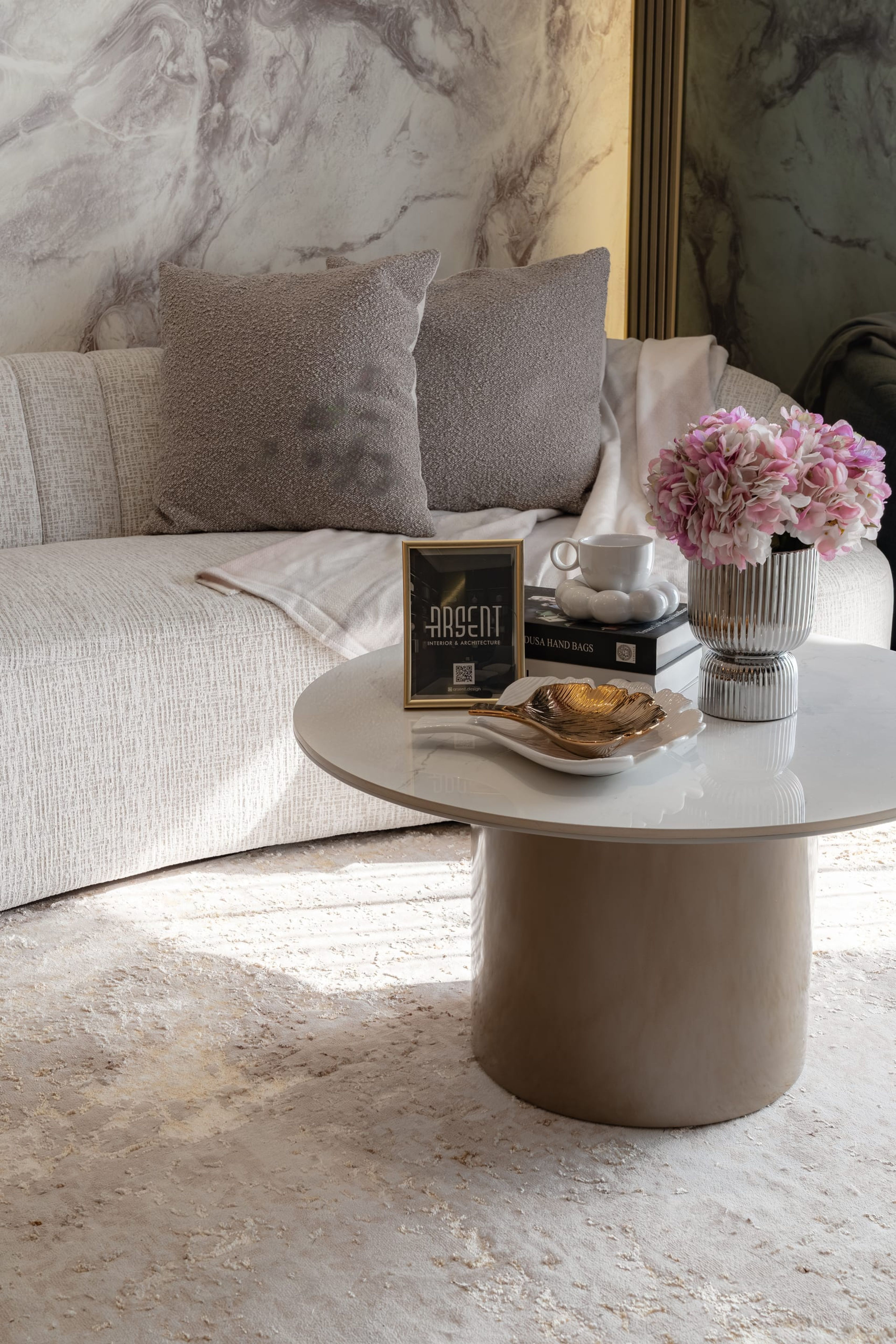One Icon Apartment — 4
