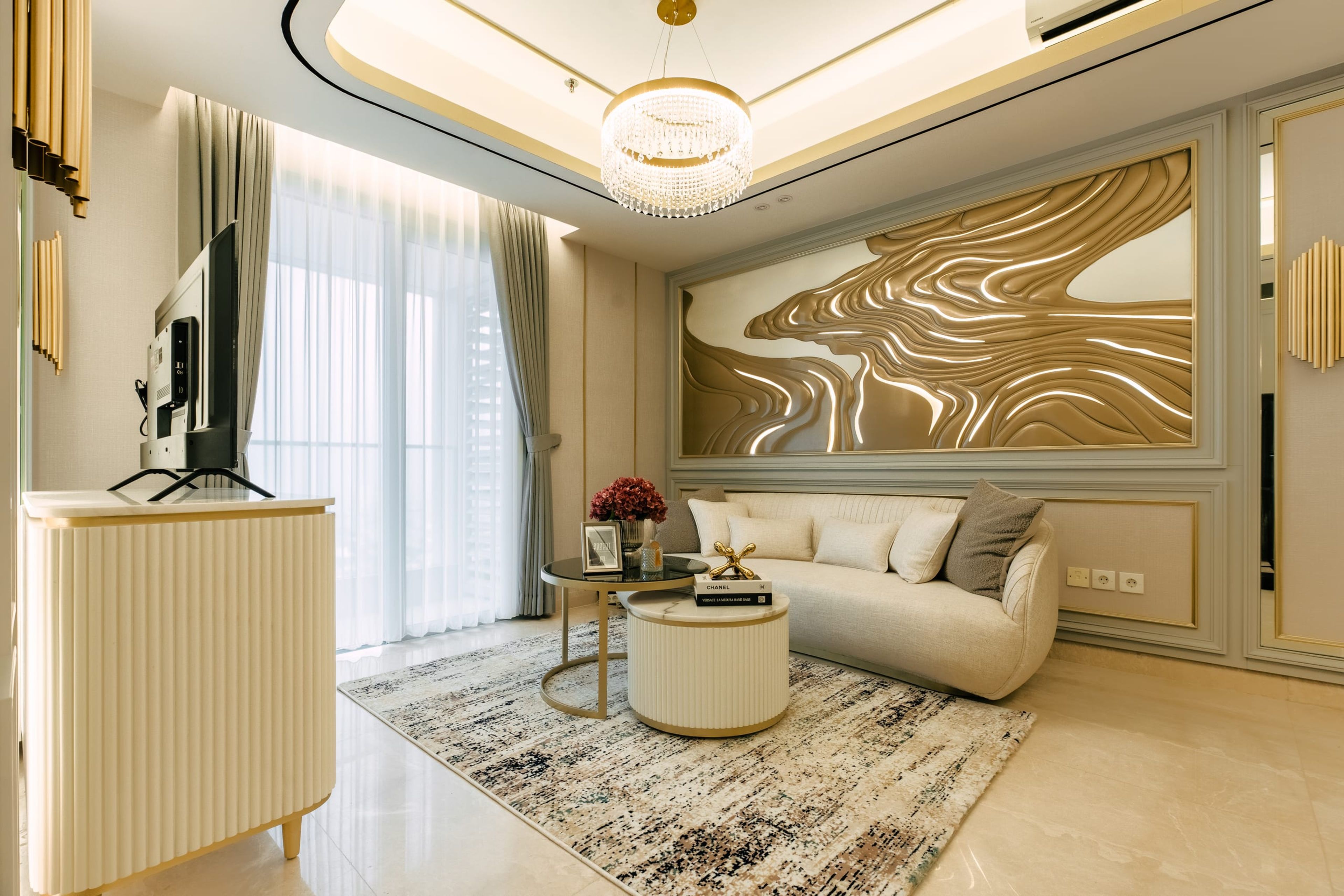 One Icon Apartment 2 — 13