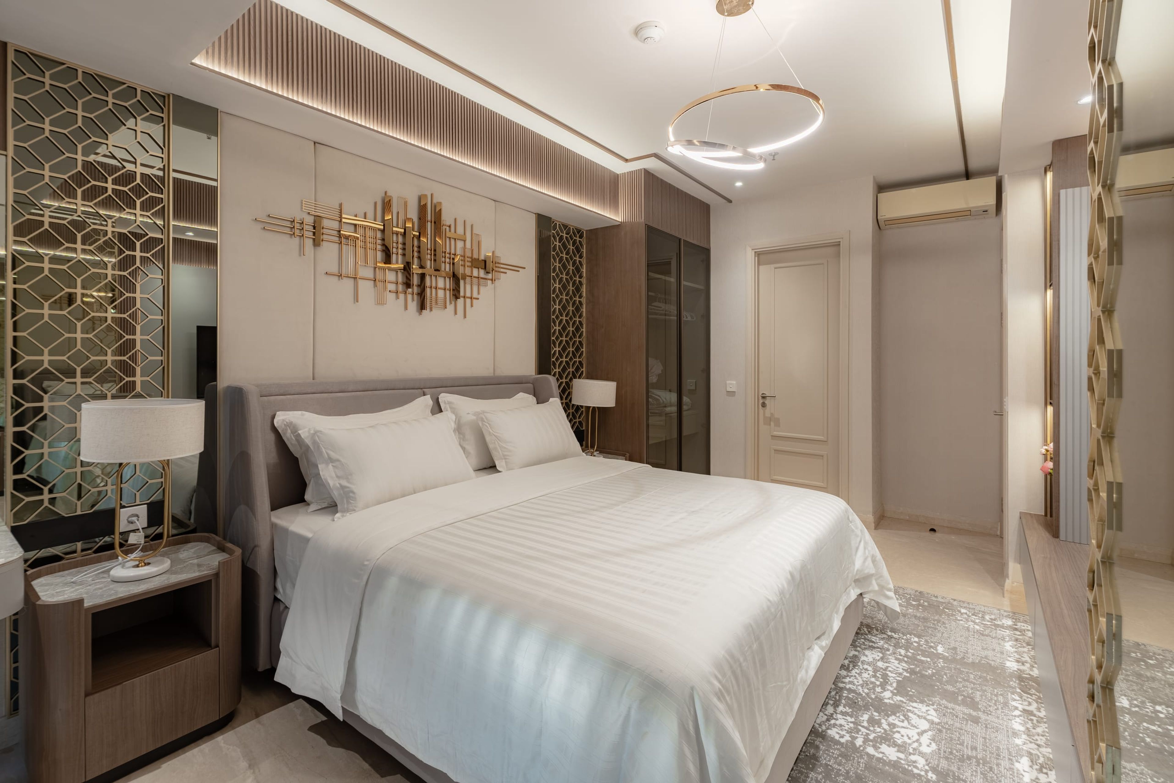 One Icon Apartment — 20