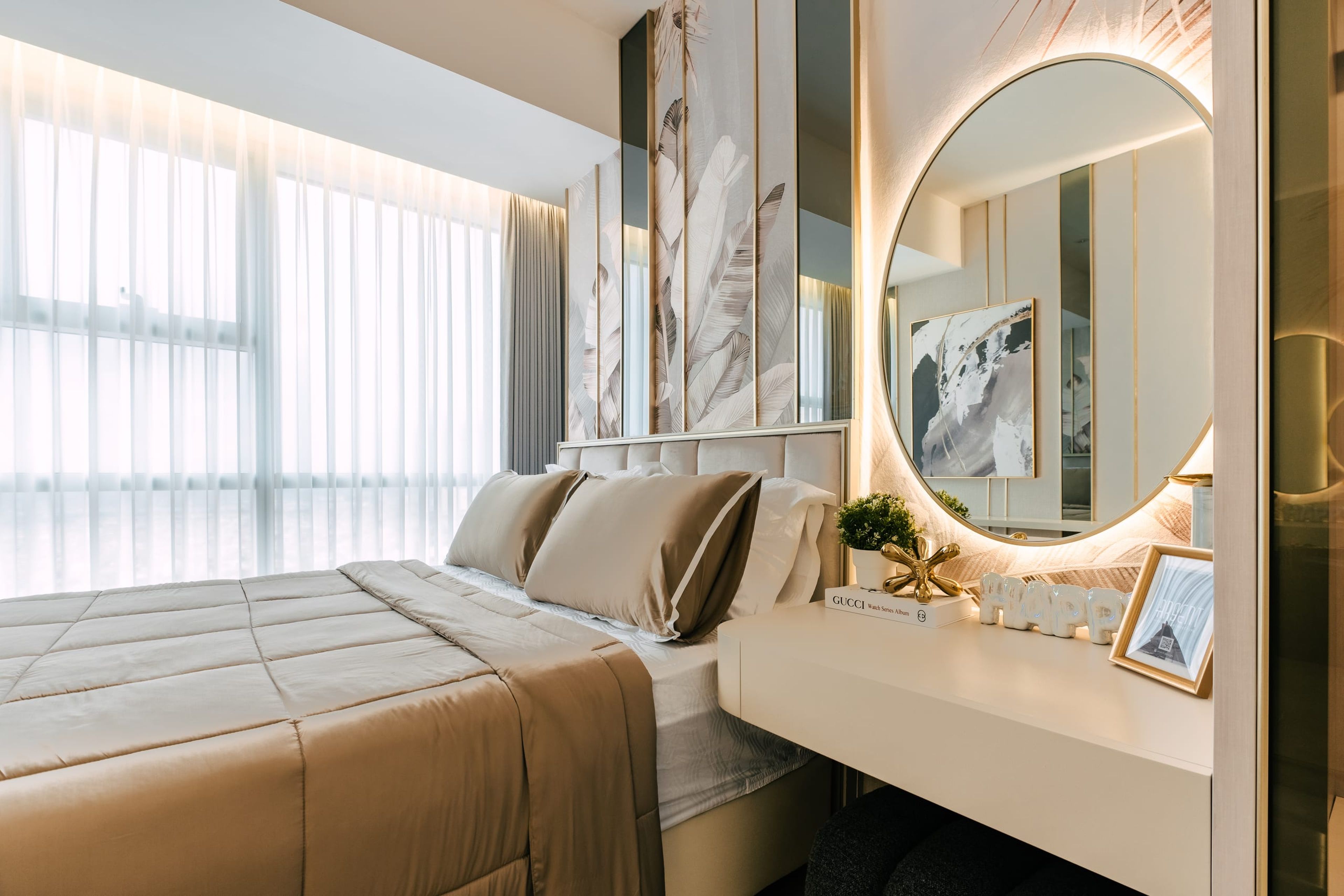 One Icon Apartment 2 — 11