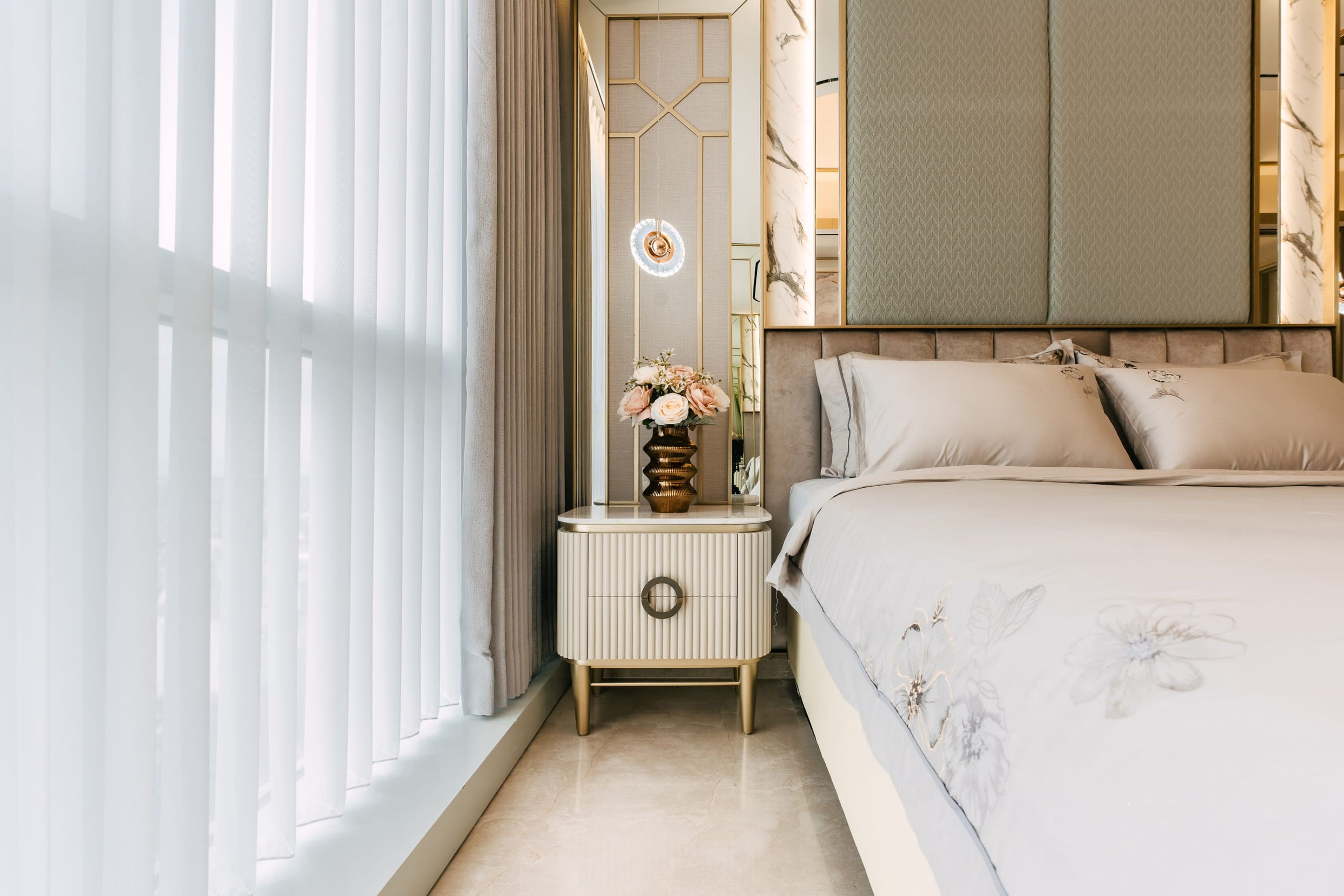 One Icon Apartment 2 — 3