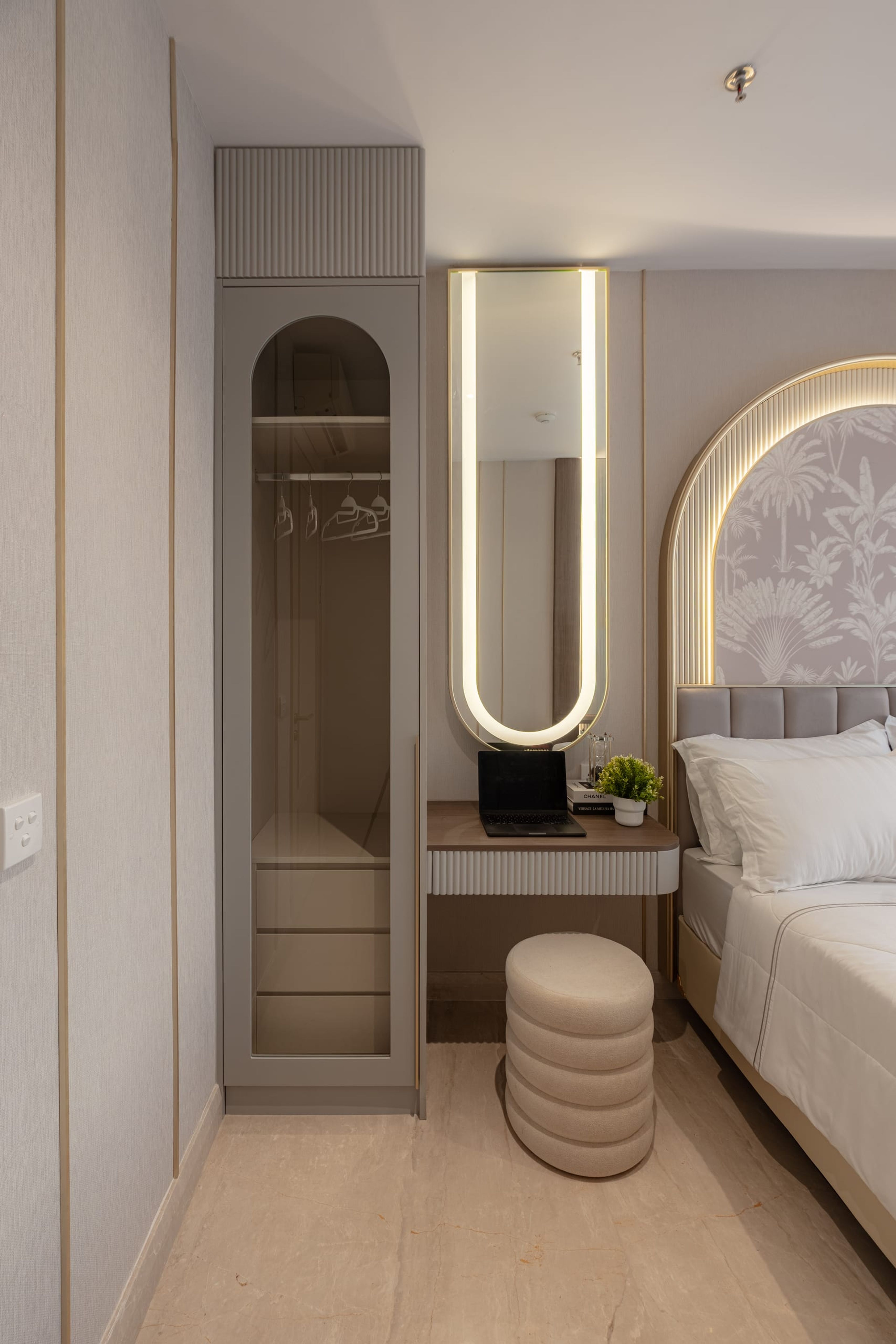 One Icon Apartment — 30