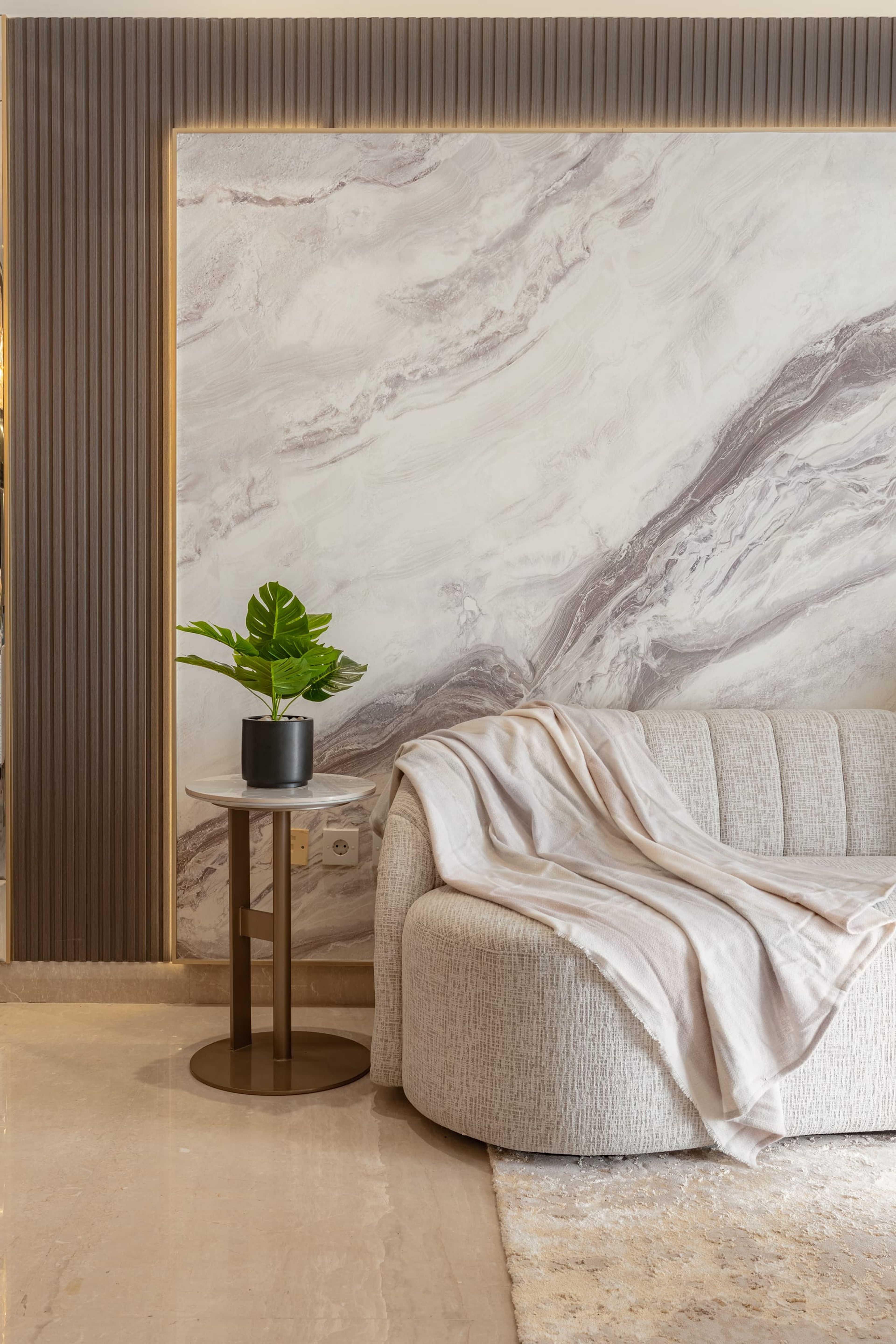 One Icon Apartment — 3
