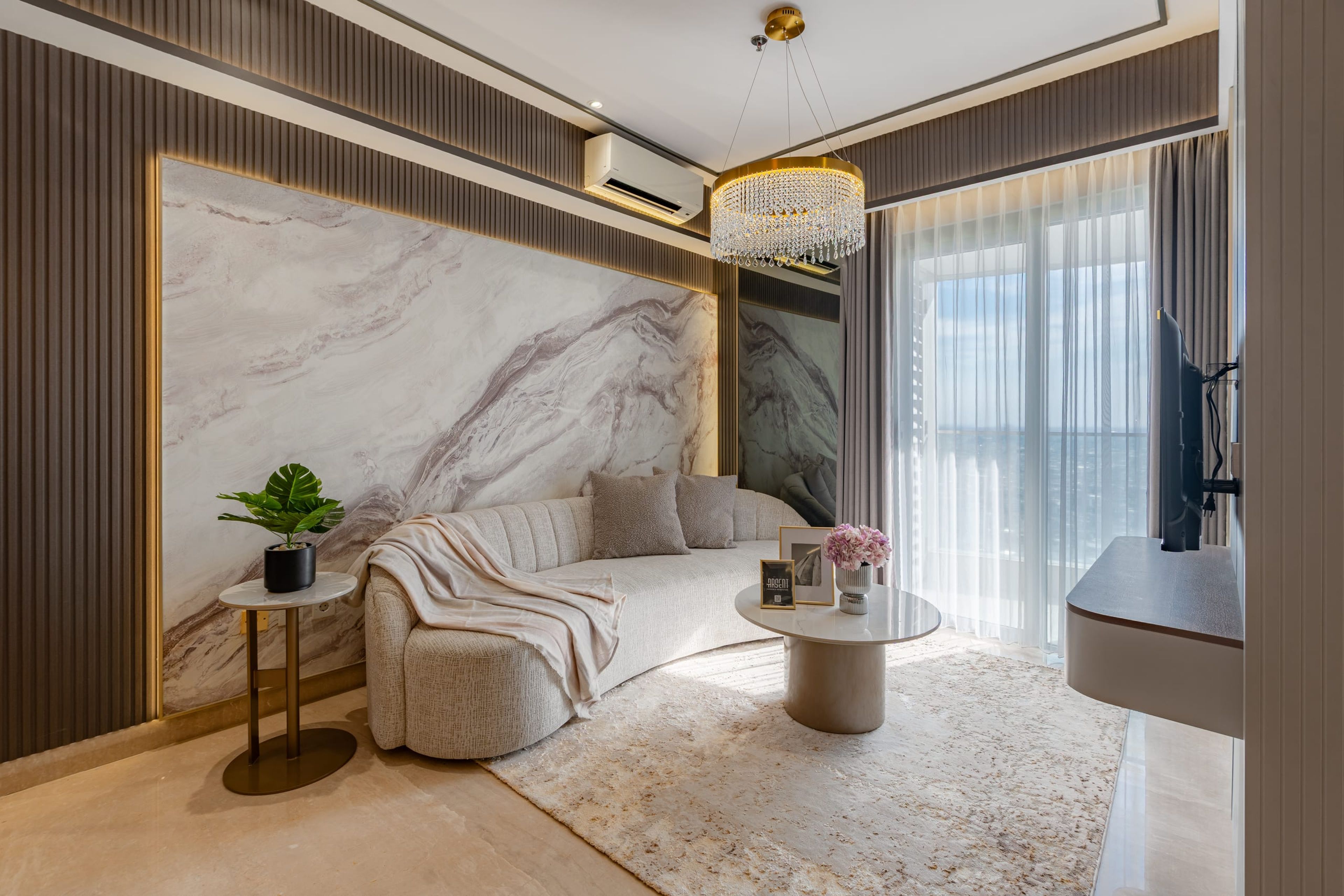 One Icon Apartment — 1