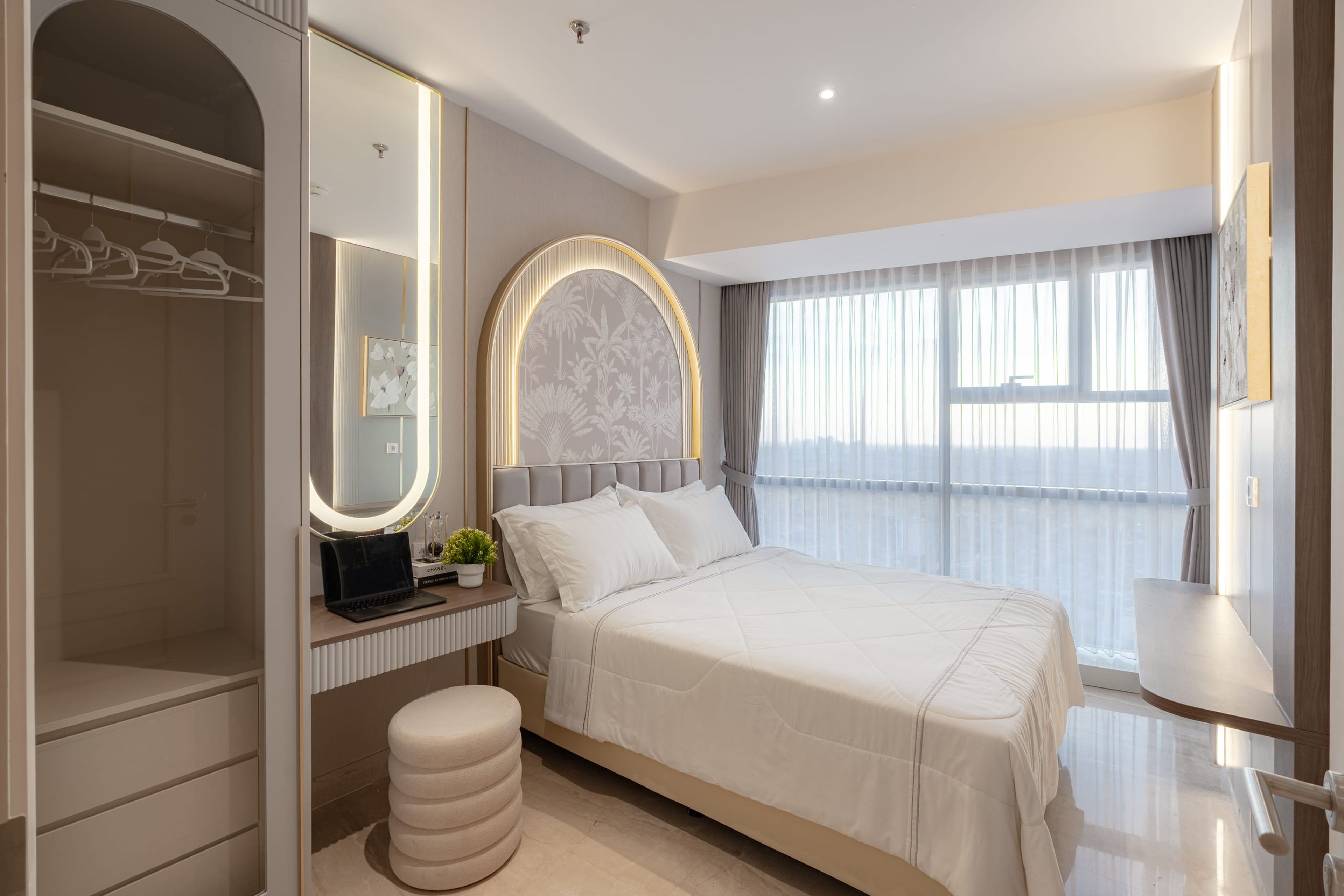 One Icon Apartment — 29
