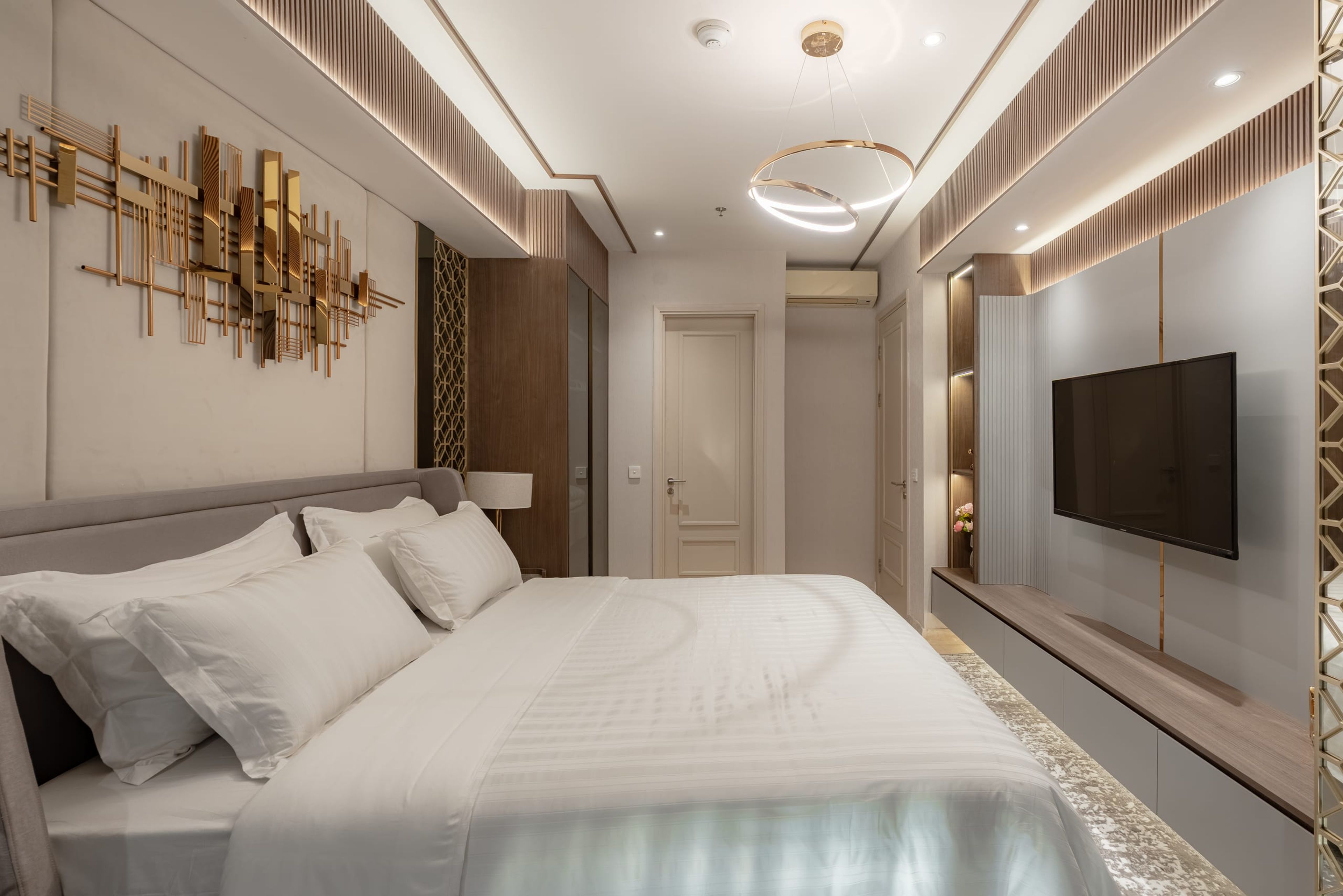 One Icon Apartment — 27