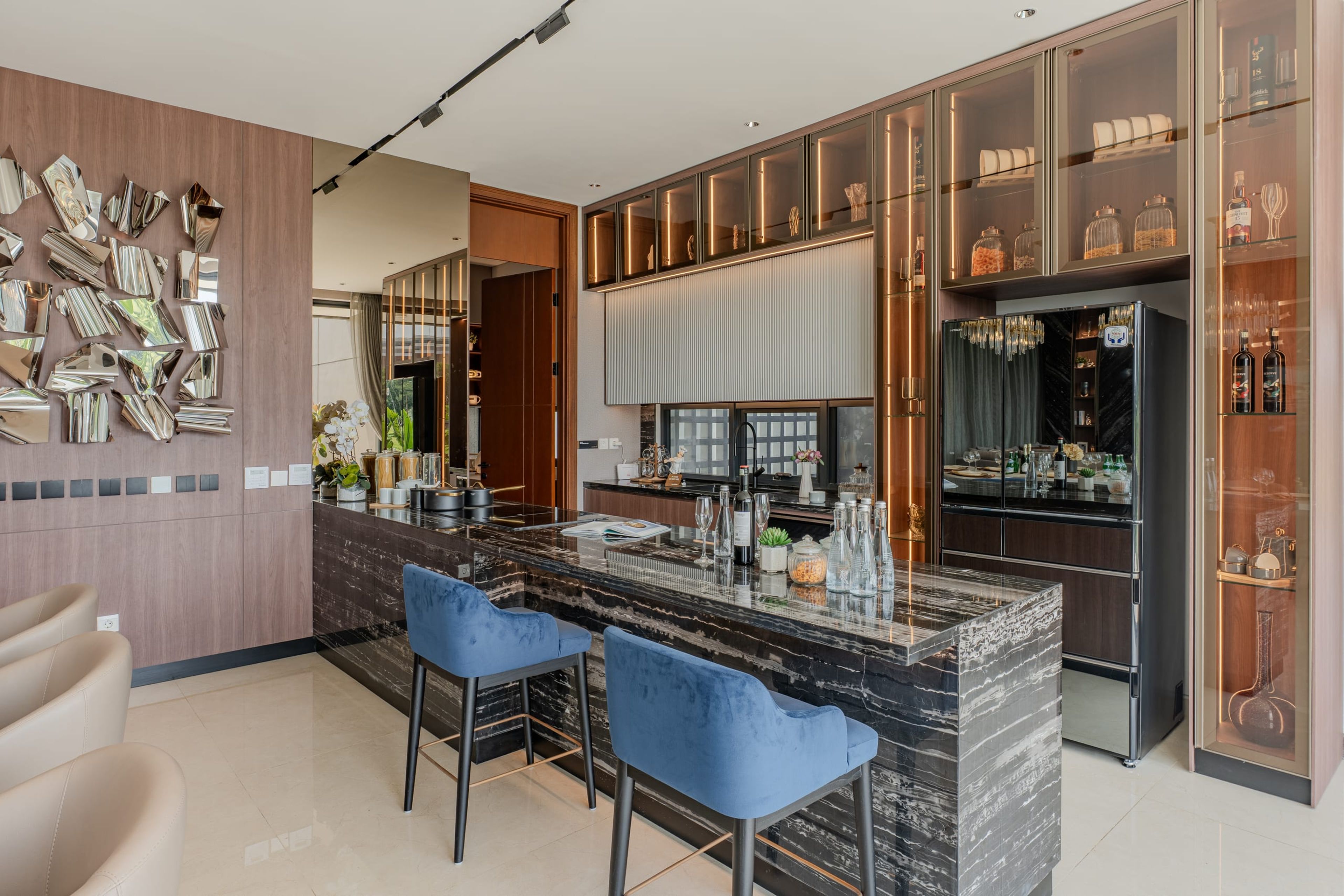 Kota Wisata Show House — 45
