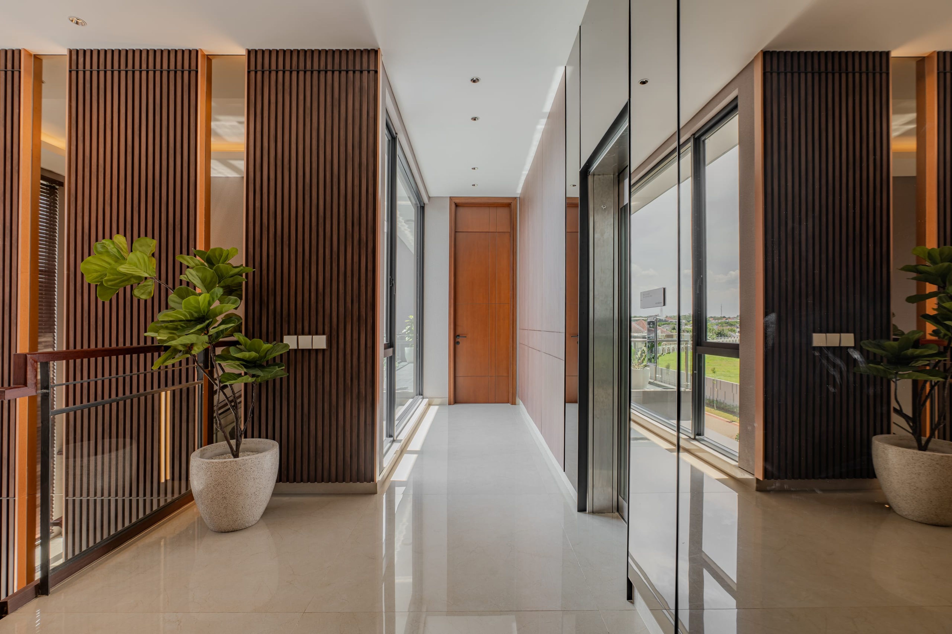 Kota Wisata Show House — 33