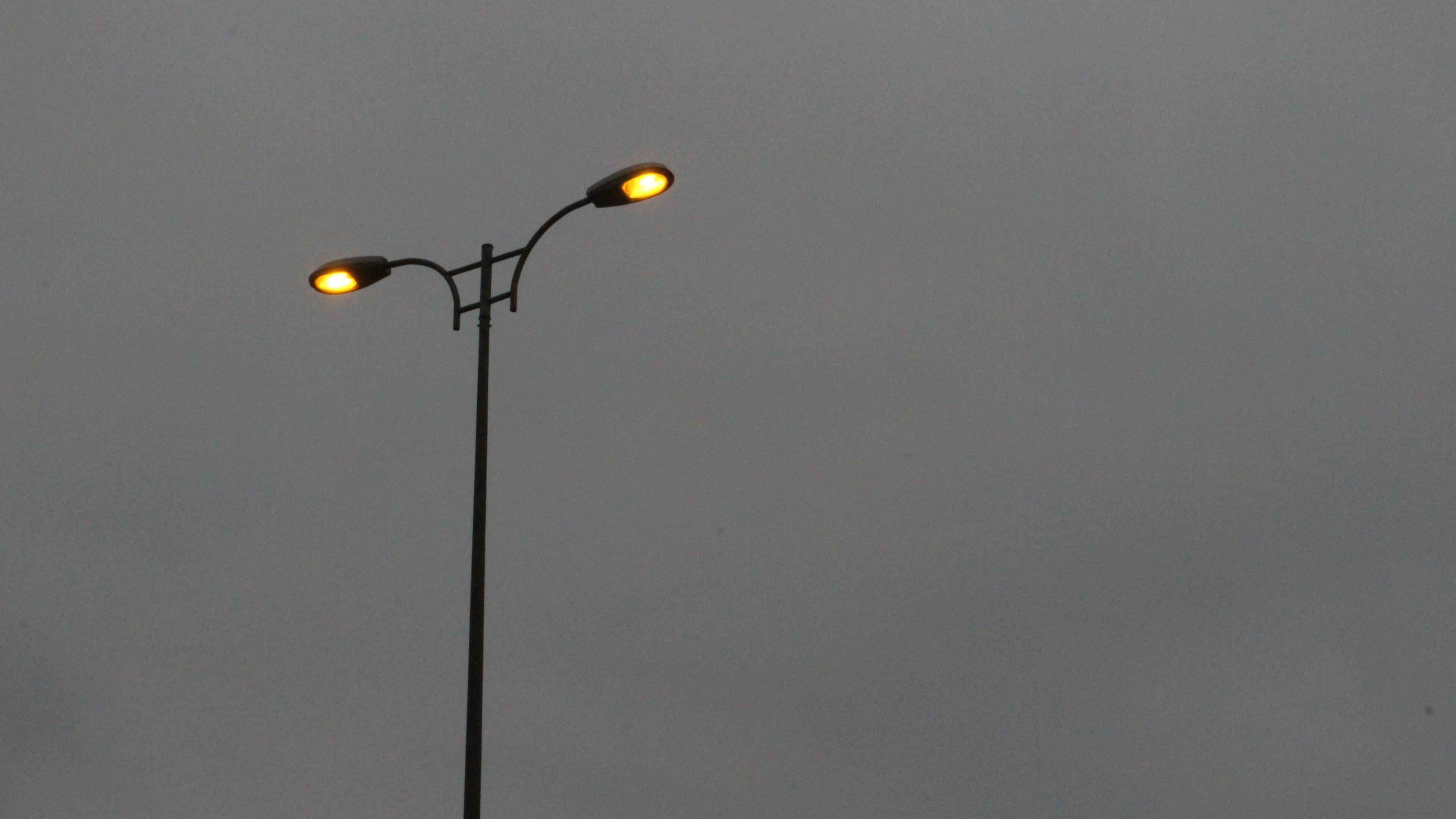 Light pole