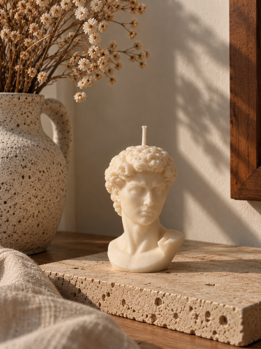 Vaso com velas em forma de flor