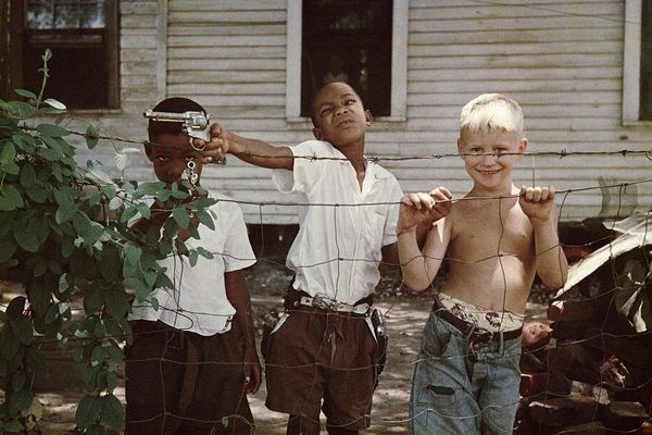 Gordon Parks — Untitled. Alabama, 1956. Photo courtesy of the Gordon Parks Foundation.