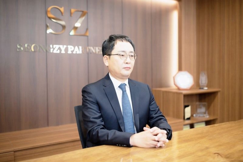 군인 성추행, 군형법 규정에 따라 일반 형법과 달리 더 강력히 처벌 될 수 있어
