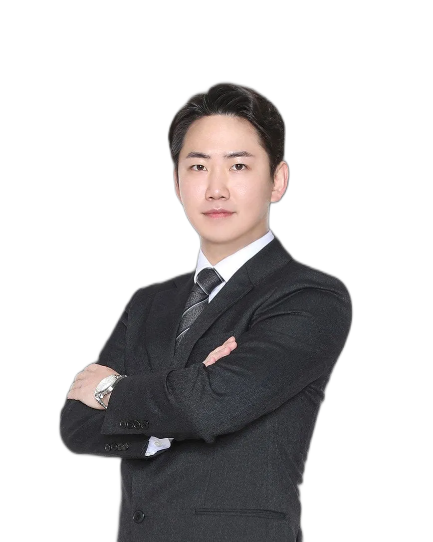 최정욱 프로필 컷아웃