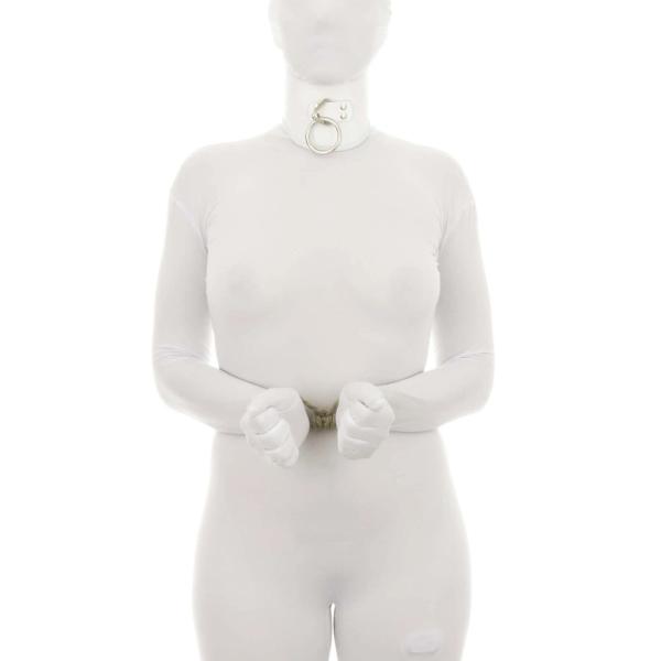 Applying a Handcuff Knot