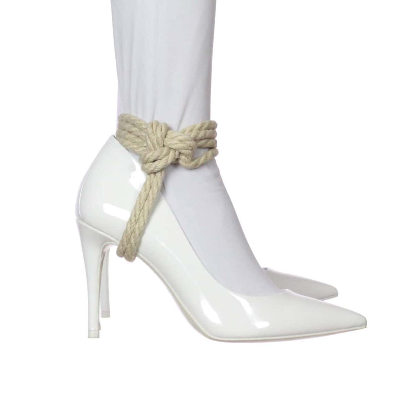 Heel Tie - Stirrup Style