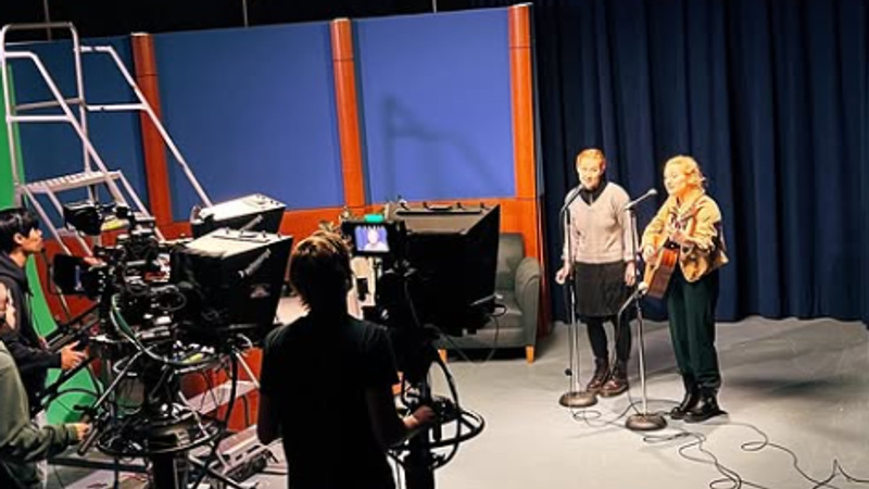 Oakland Rain Visits Manhattan University For "Higher Education Today" To Talk About Mental Health & Music