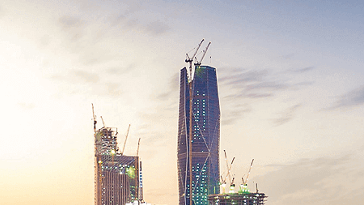 Hygienic stainless steel storage tanks