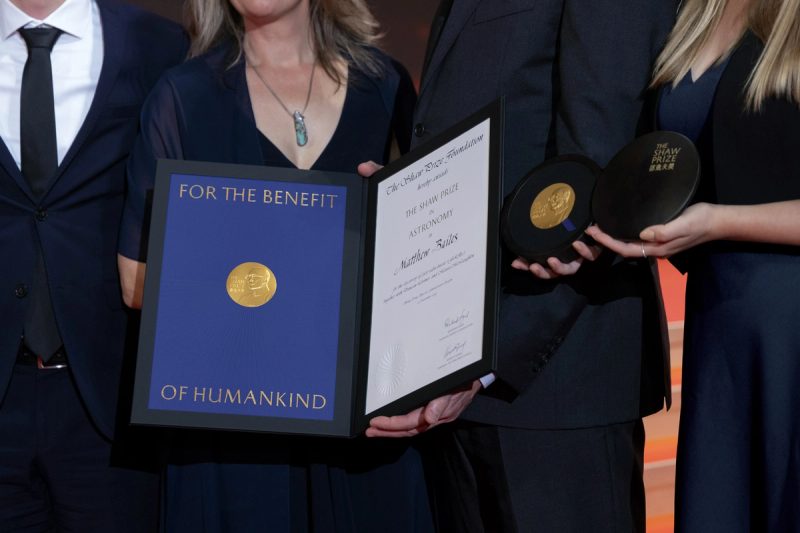 Shaw Prize Certificate and Medal