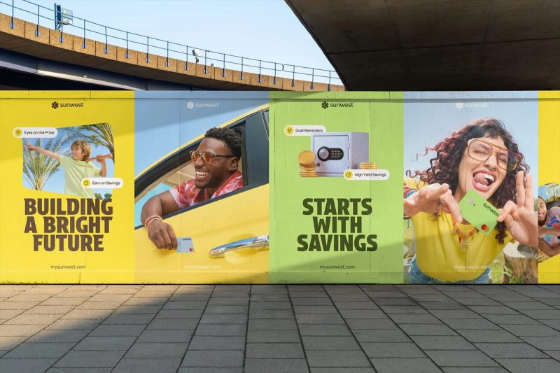 Four-panel underpass OOH